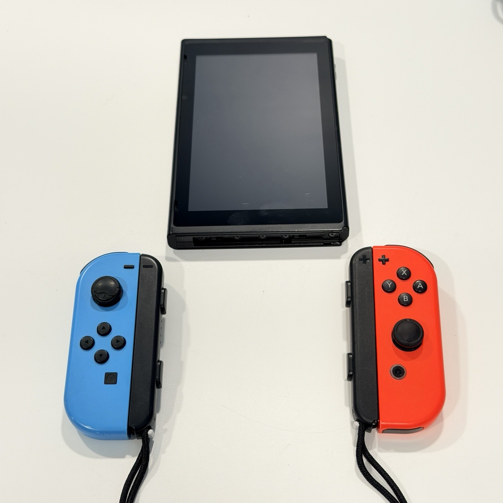 Nintendo Switch Console Neon Blue/Red Joy-Con Lot Won’t Charge Parts Only