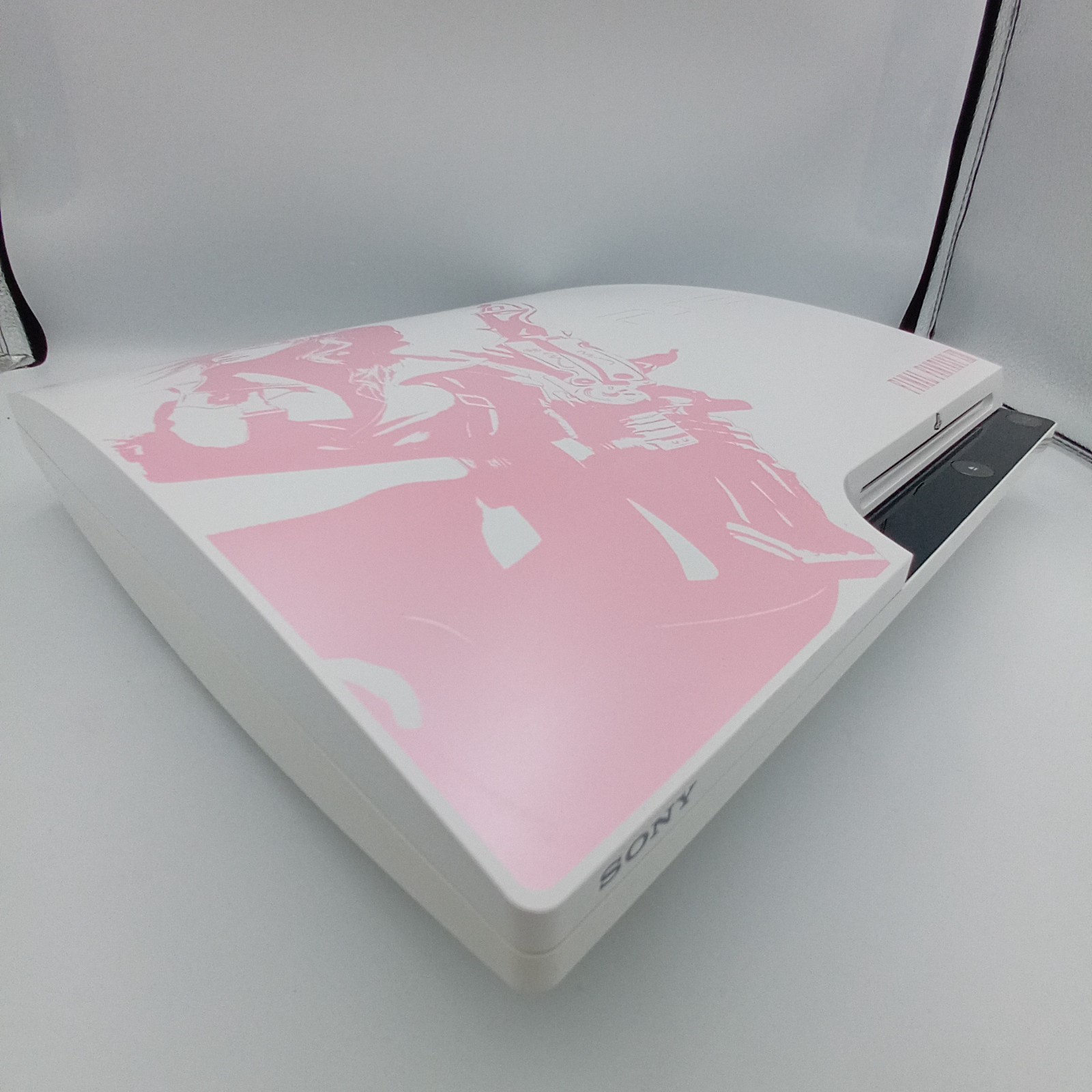 PlayStation 3 250GB Final Fantasy XIII Lightning Edition CECH-2000B PS3 Japanese