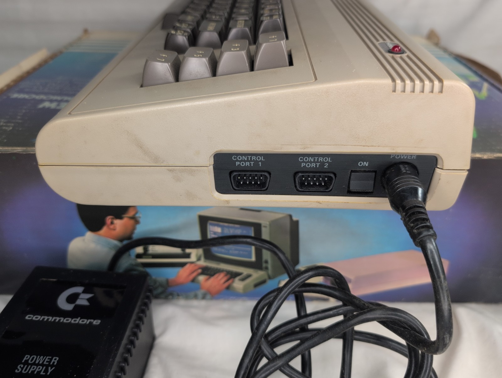 Commodore 64 Vintage Computer Untested With Box Matching Number Manual & Cords