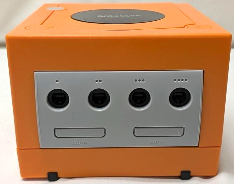 Nintendo GameCube ORANGE Housing Gaming Console DOL-001 Controller Bundle NTSC