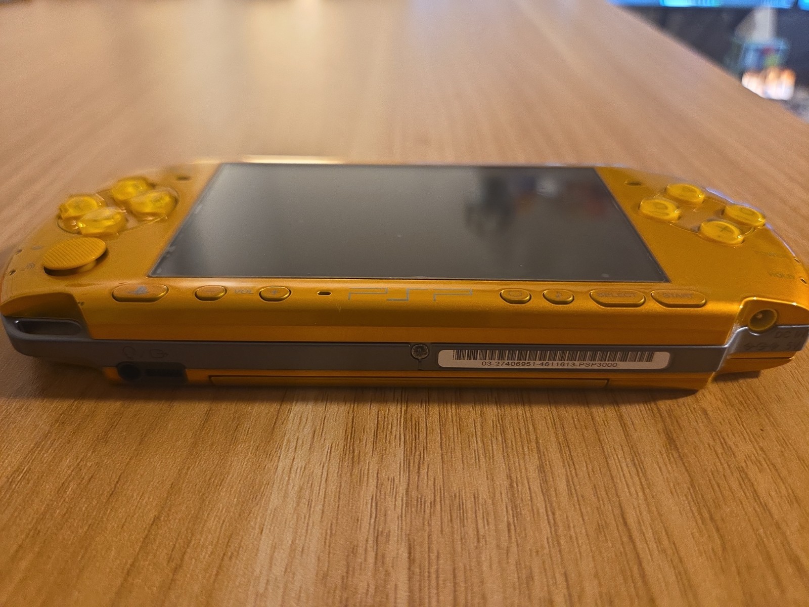 Sony PSP-3000 Bright Yellow Console & New Battery USB Cable Ship From US