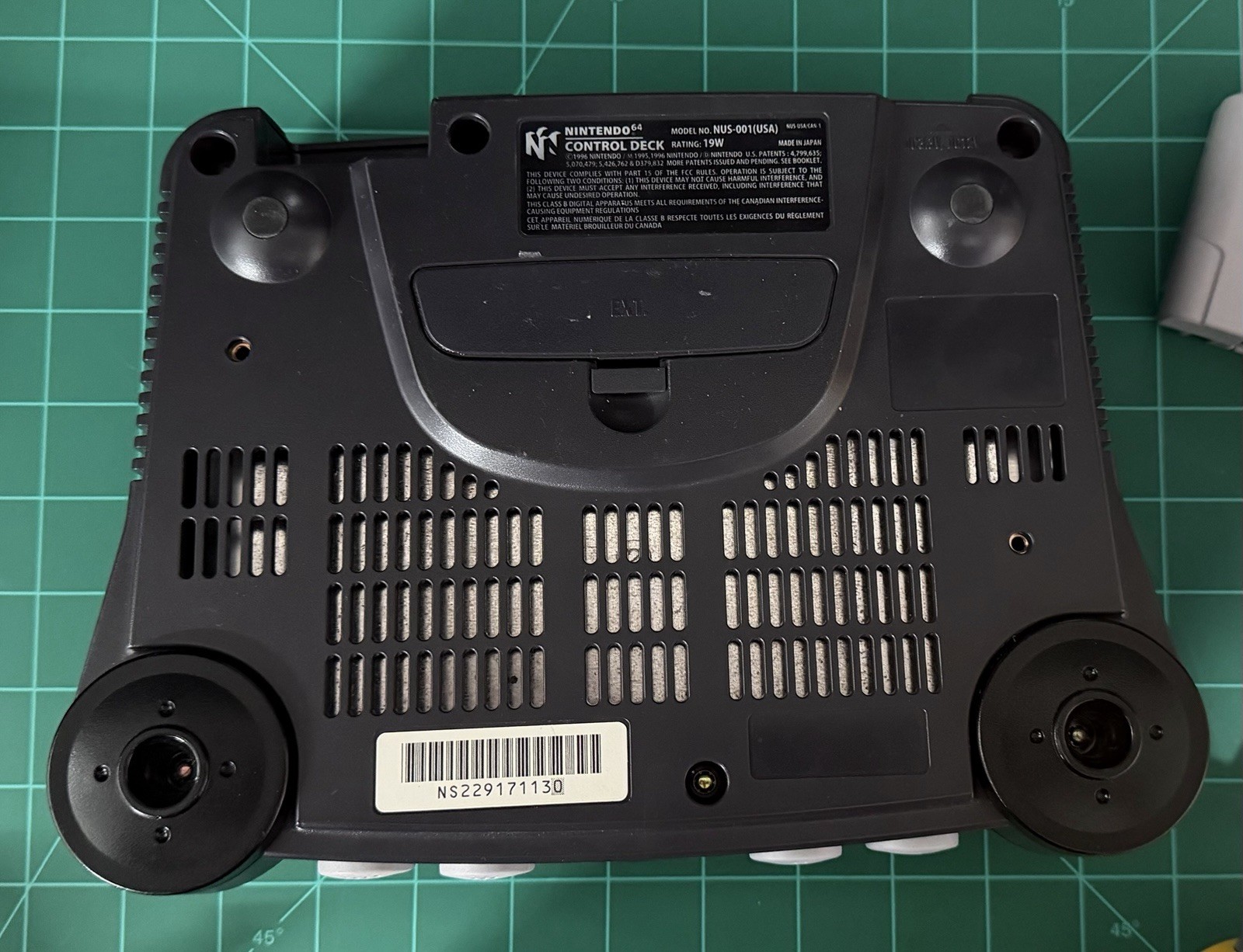 Nintendo 64 Home Console – Black with Game and Rumble Pak