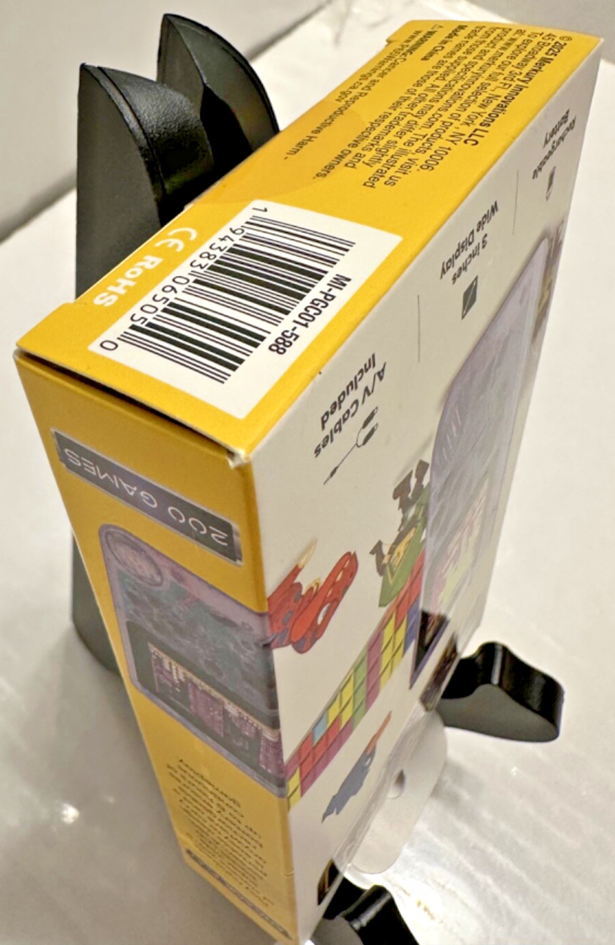 Merkury Innovations Arcade Fun Portable Game Console 200 Games 2025 (New/Sealed)