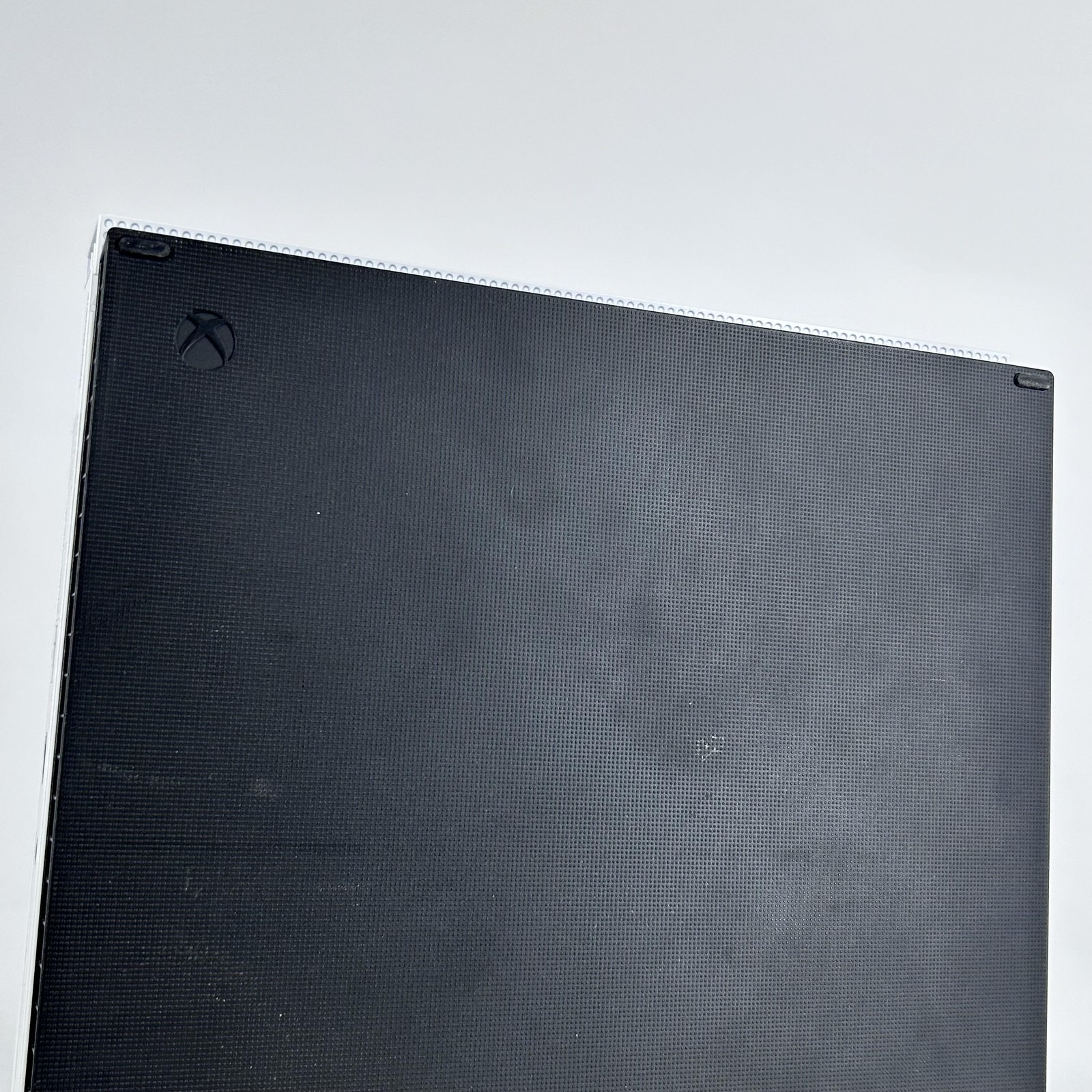 Microsoft Xbox One X Console White 1TB w/ HDMI/Power Cord- Very Good