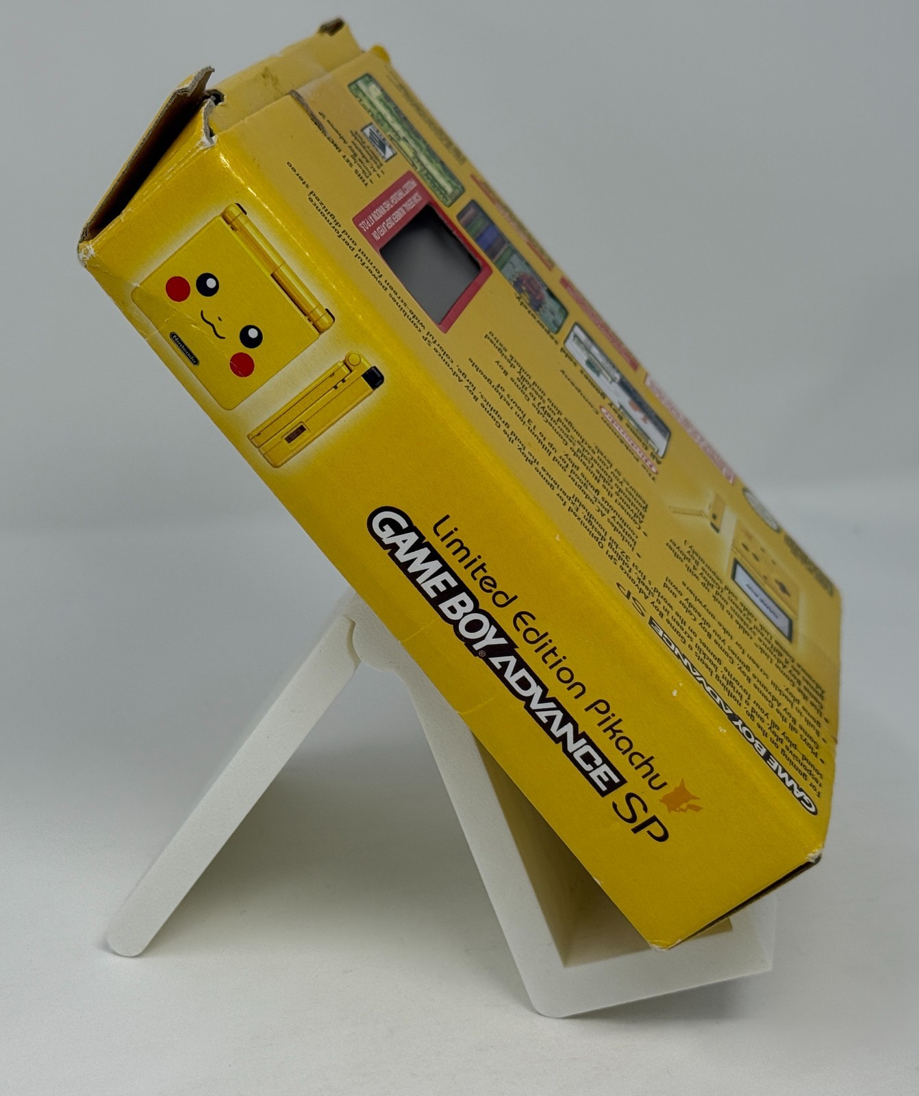 Nintendo Gameboy Advance SP Toys «R» Us Exclusive Limited Edition Pikachu IN BOX