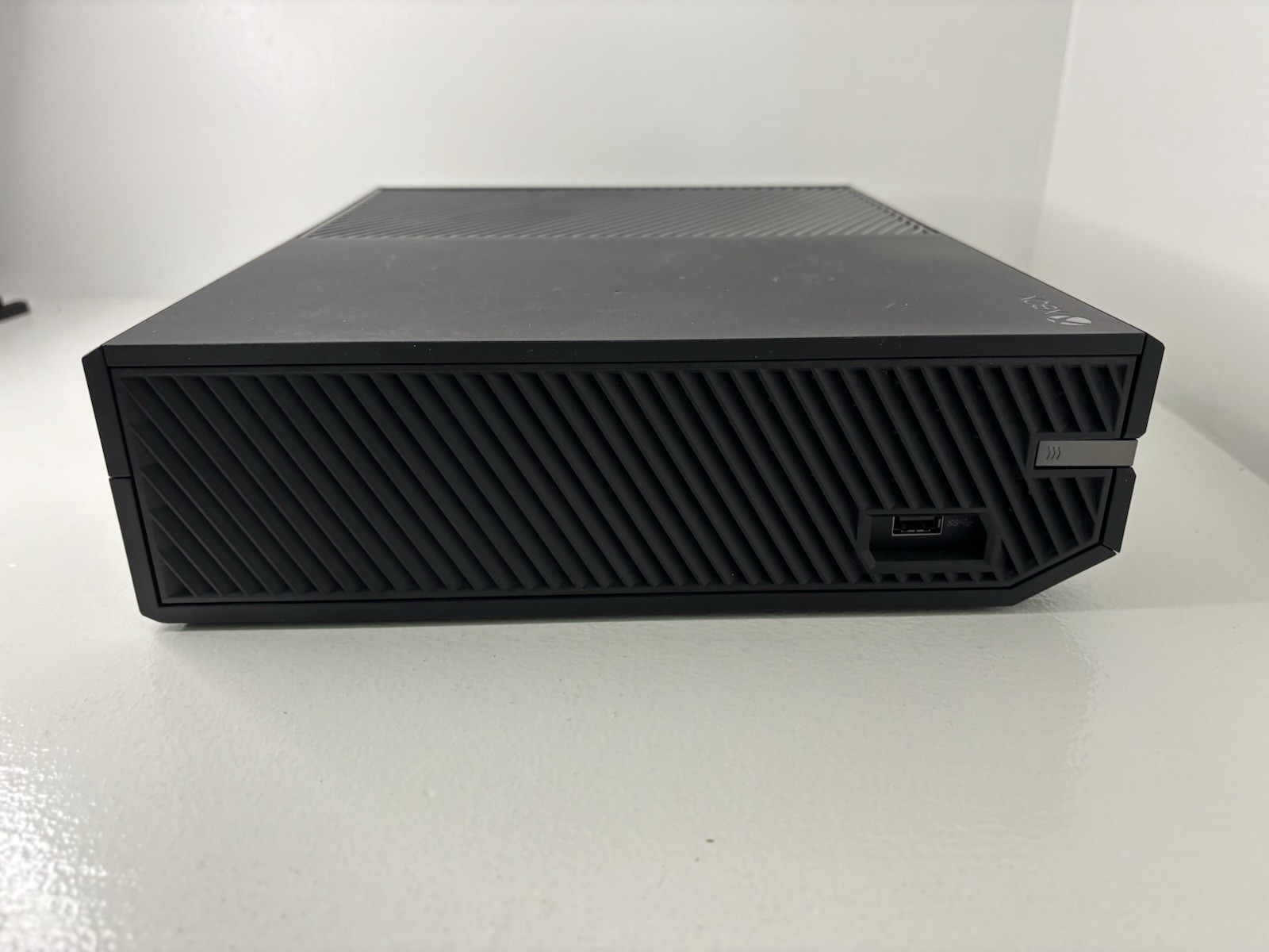 Xbox One 1540 1TB Console Only – Clean Tested & Working. Preowned