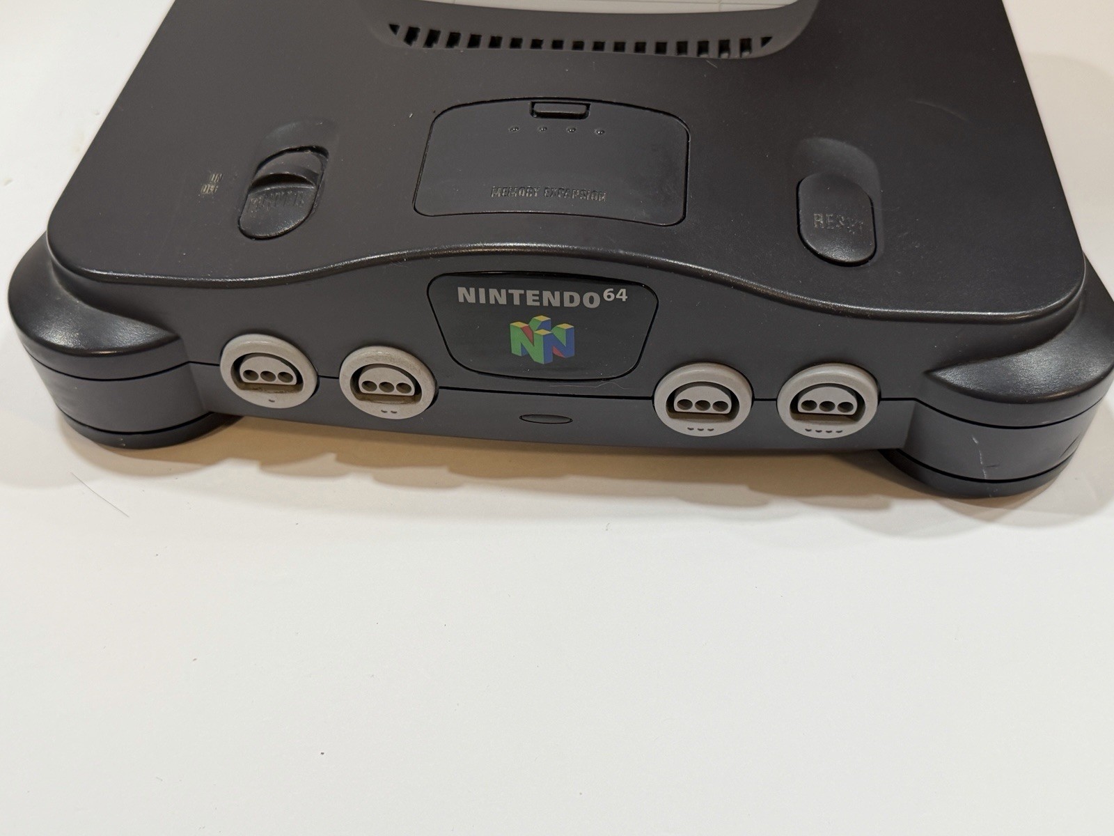 Nintendo 64 Bundle 4 Controllers Super Mario 64 Plus 2 Other Games READ