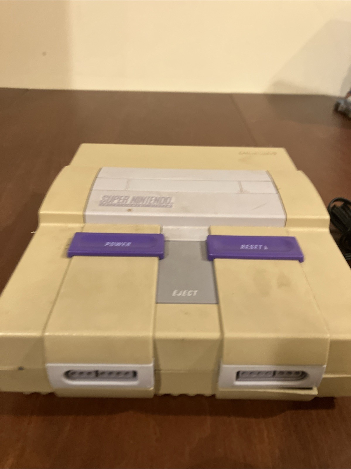 Nintendo SNES Gray Console Bundle With 2 Controllers, AV and Power Cords Tested