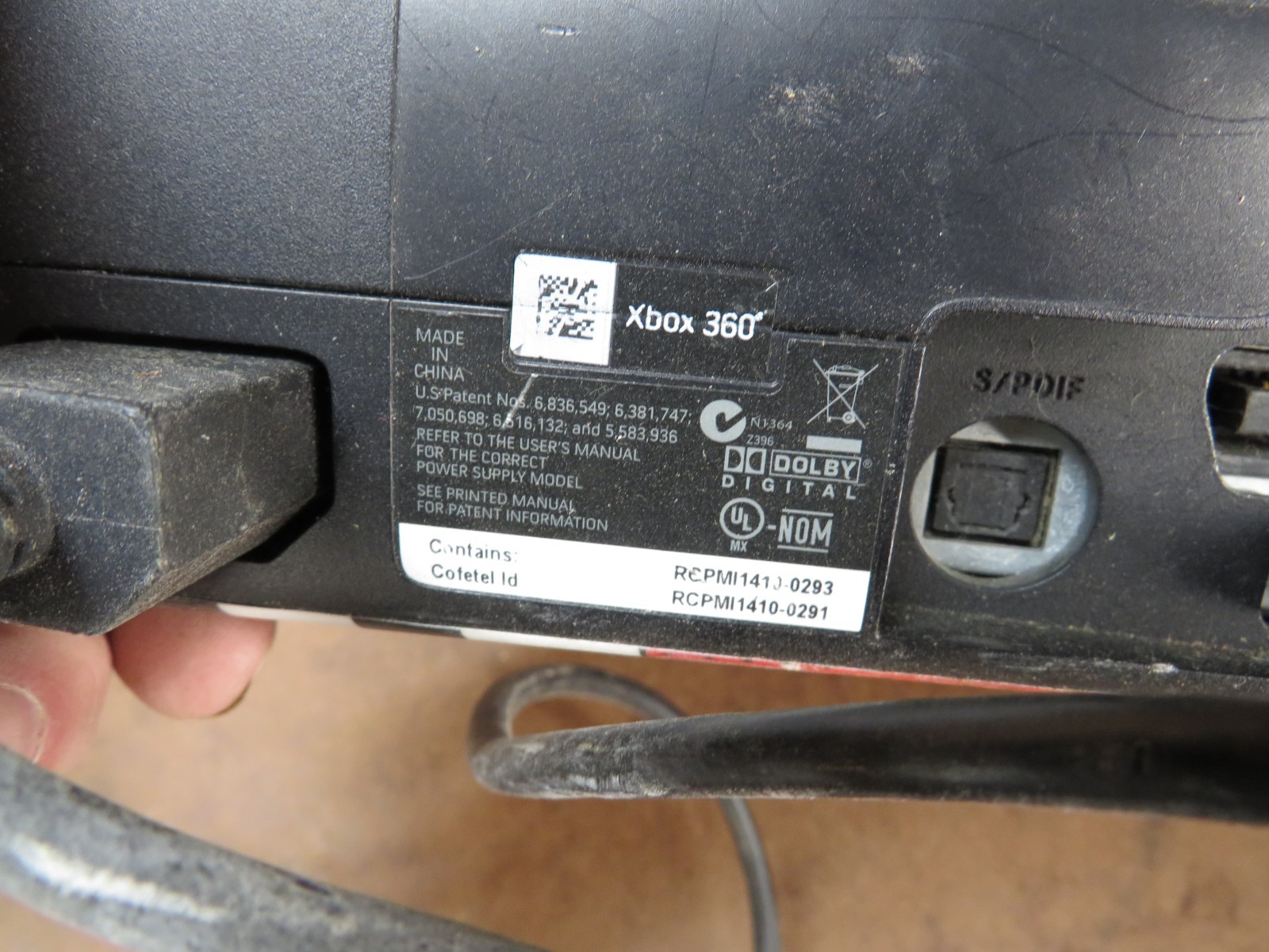 Microsoft Xbox 360 S Console T439 Chicago Blackhawks NHL W/ Power Supply Working
