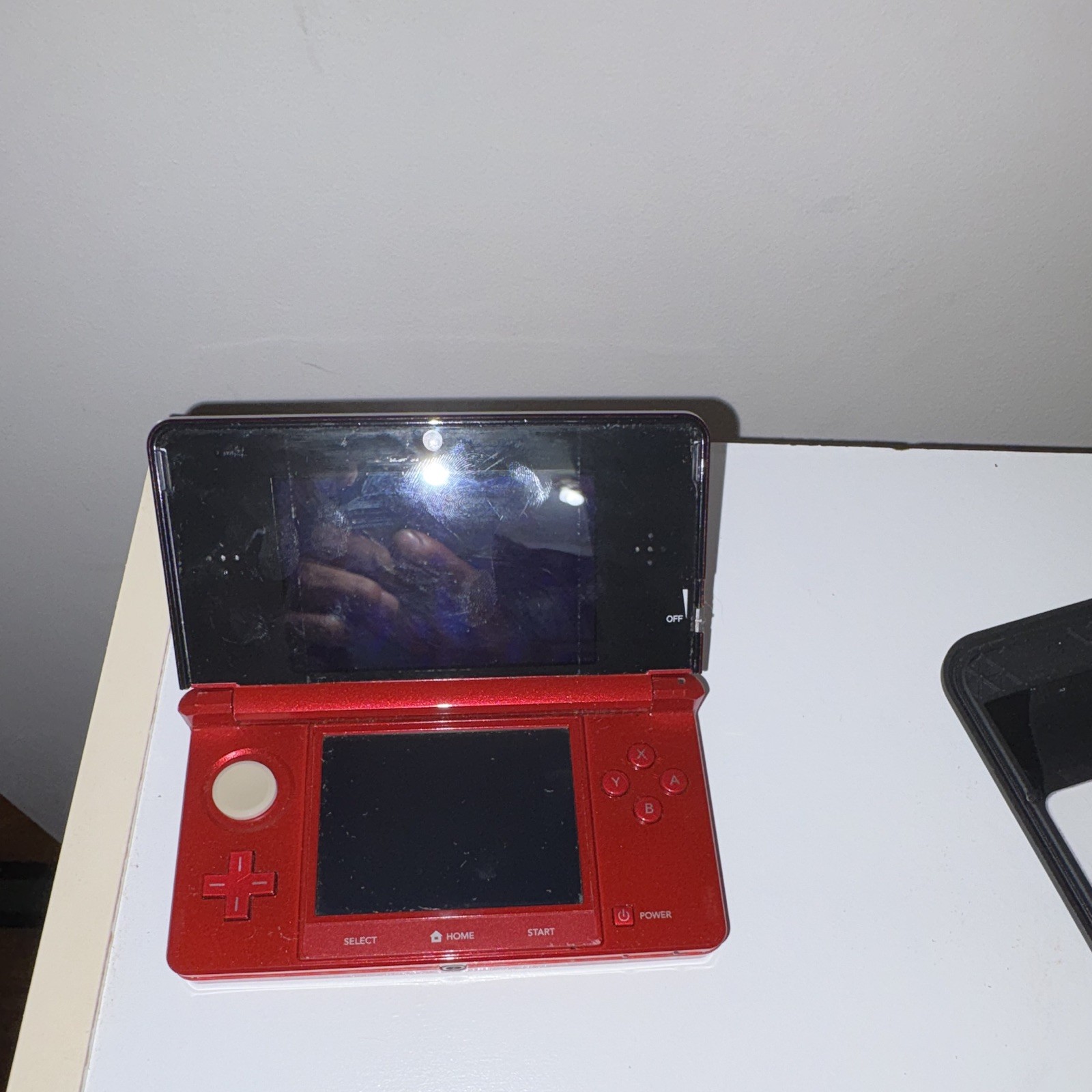 Nintendo 3DS Flame Red Handheld System CTR-001(USA) 3D NTSC-U/C (US/CA)