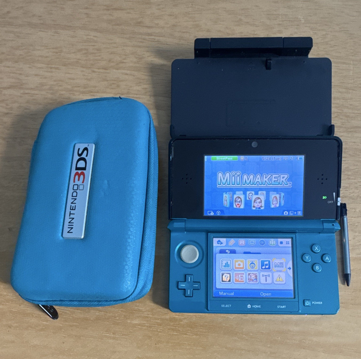 Nintendo 3DS Aqua Blue Console Bundle Charger Stylus Case CTR-001 (U.S Seller)