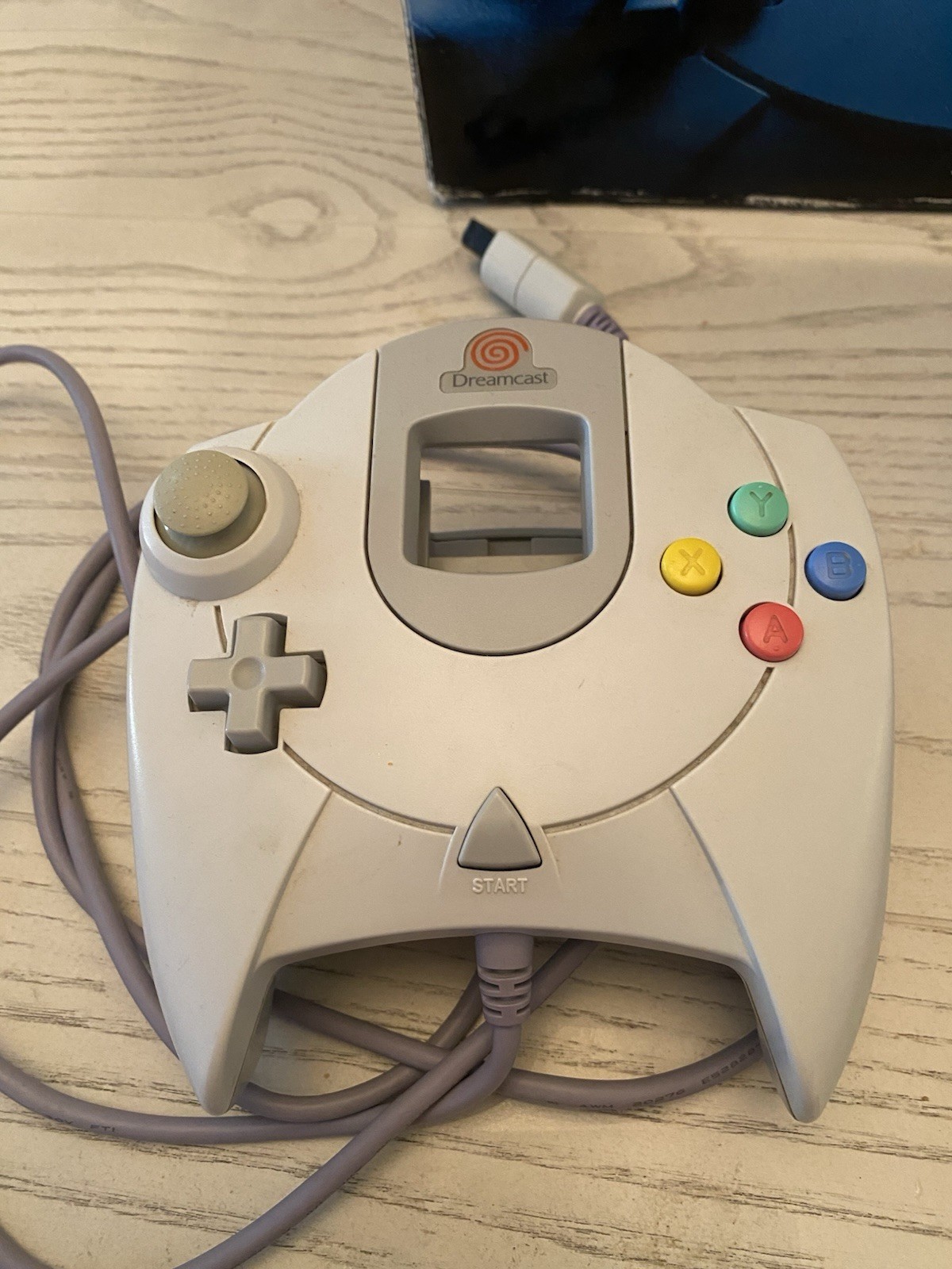 Original SEGA Dreamcast Launch Edition Console Bundle With 2 Games Amazing Cond.