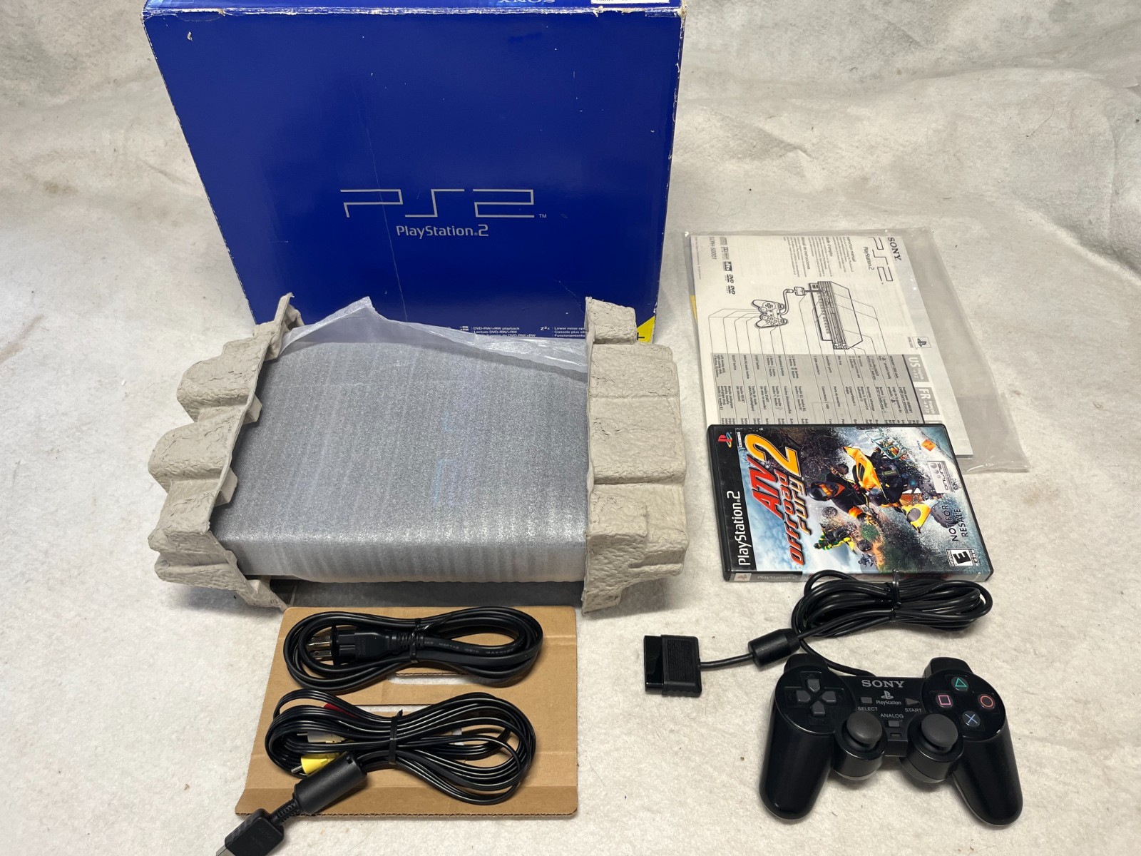 2004 Sony Playstation 2 PS2 Console System 50001 Complete Original Matching BOX