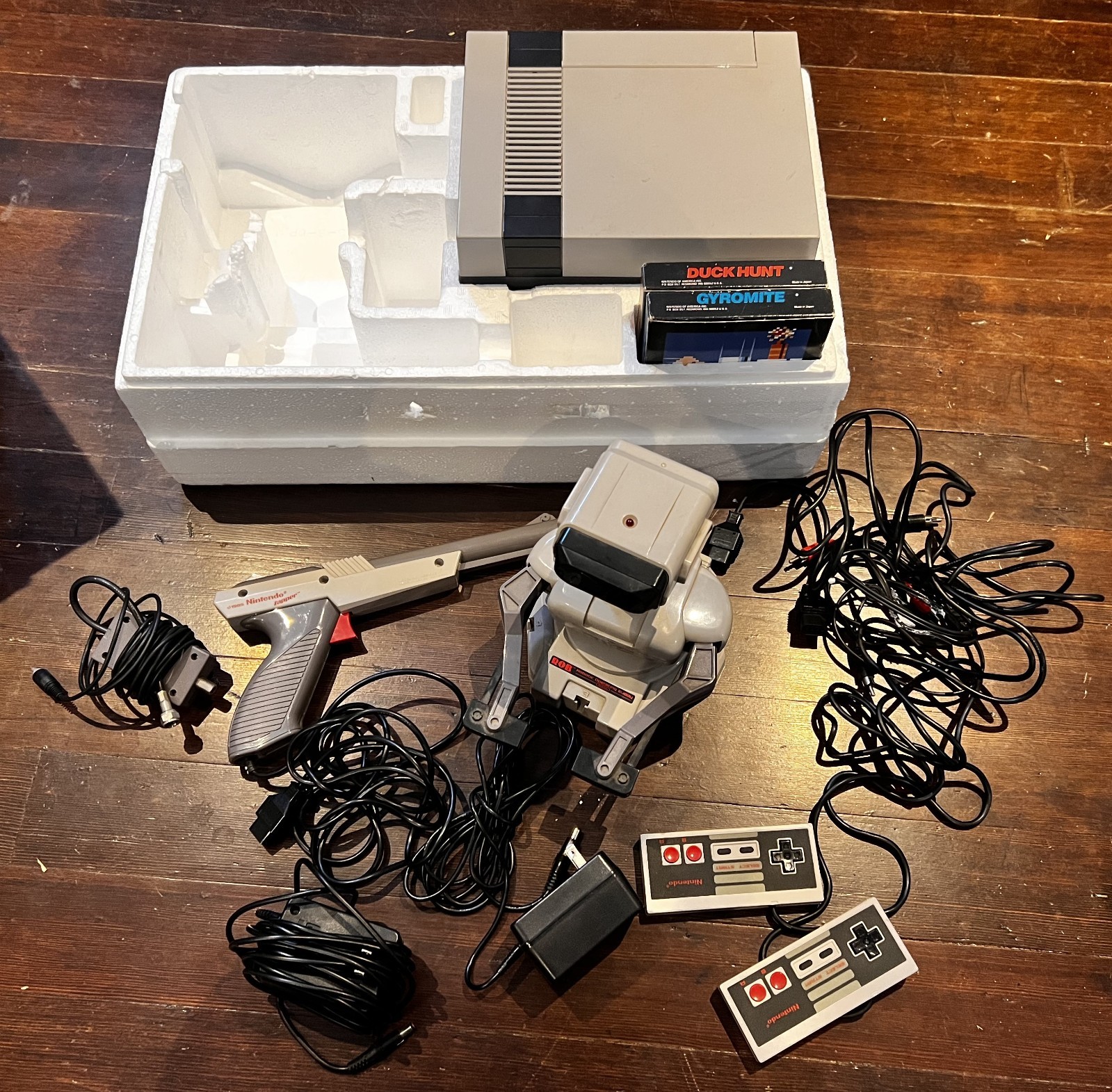 🎮In Box Nintendo NES DELUXE Set Console ROB Robot Duck Hunt Zapper 80’s⭐