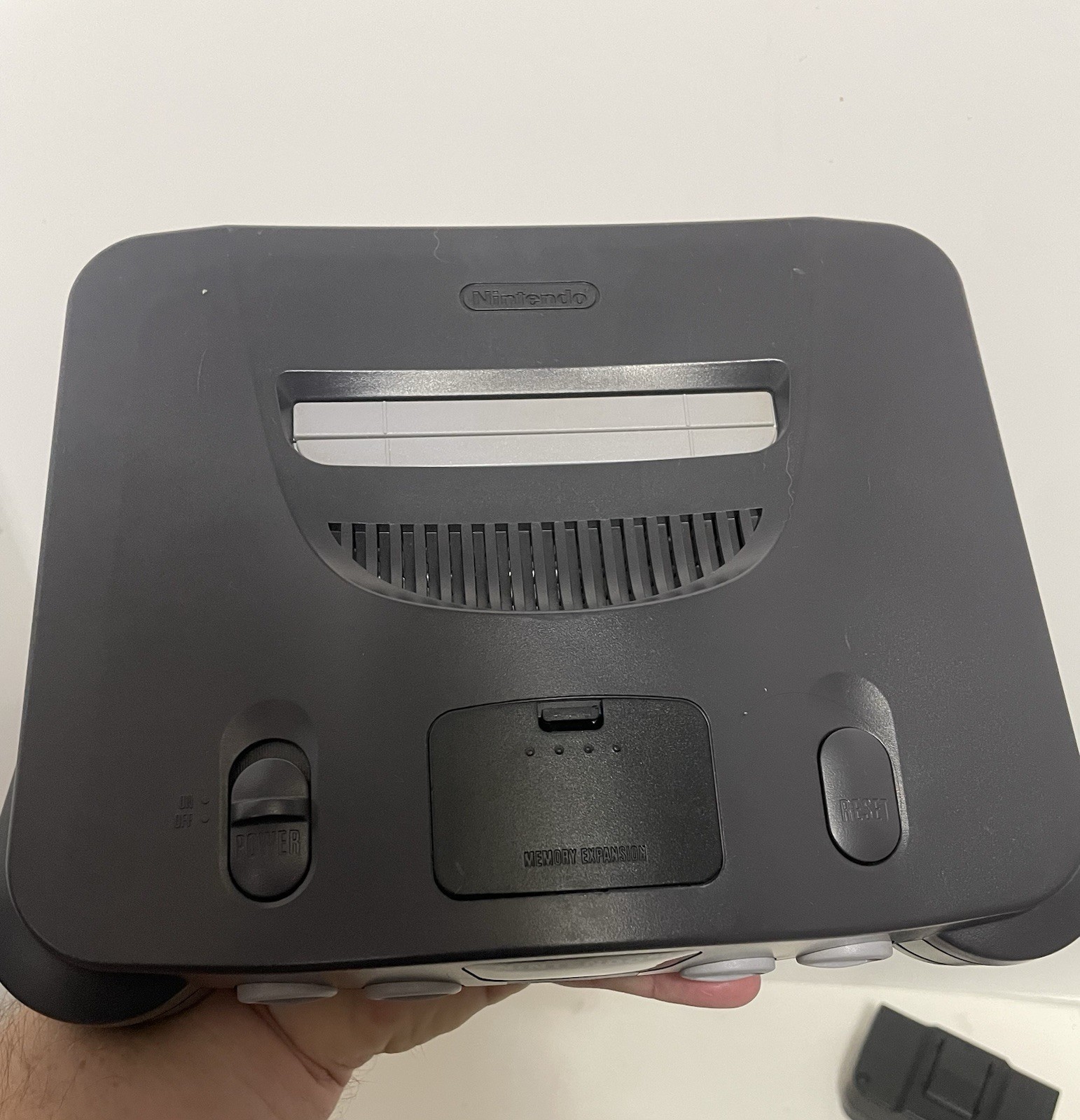Nintendo 64 N64 NUS-001 Japan With One Red Controller