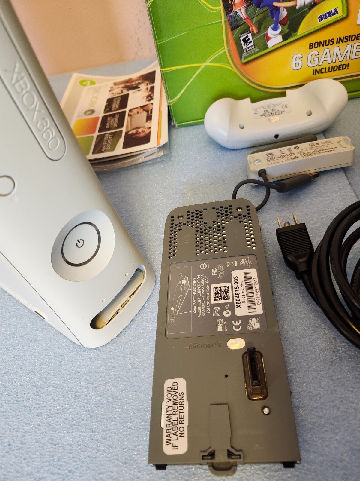 XBOX 360 20GB Arcade Console – 23 Games Bundle