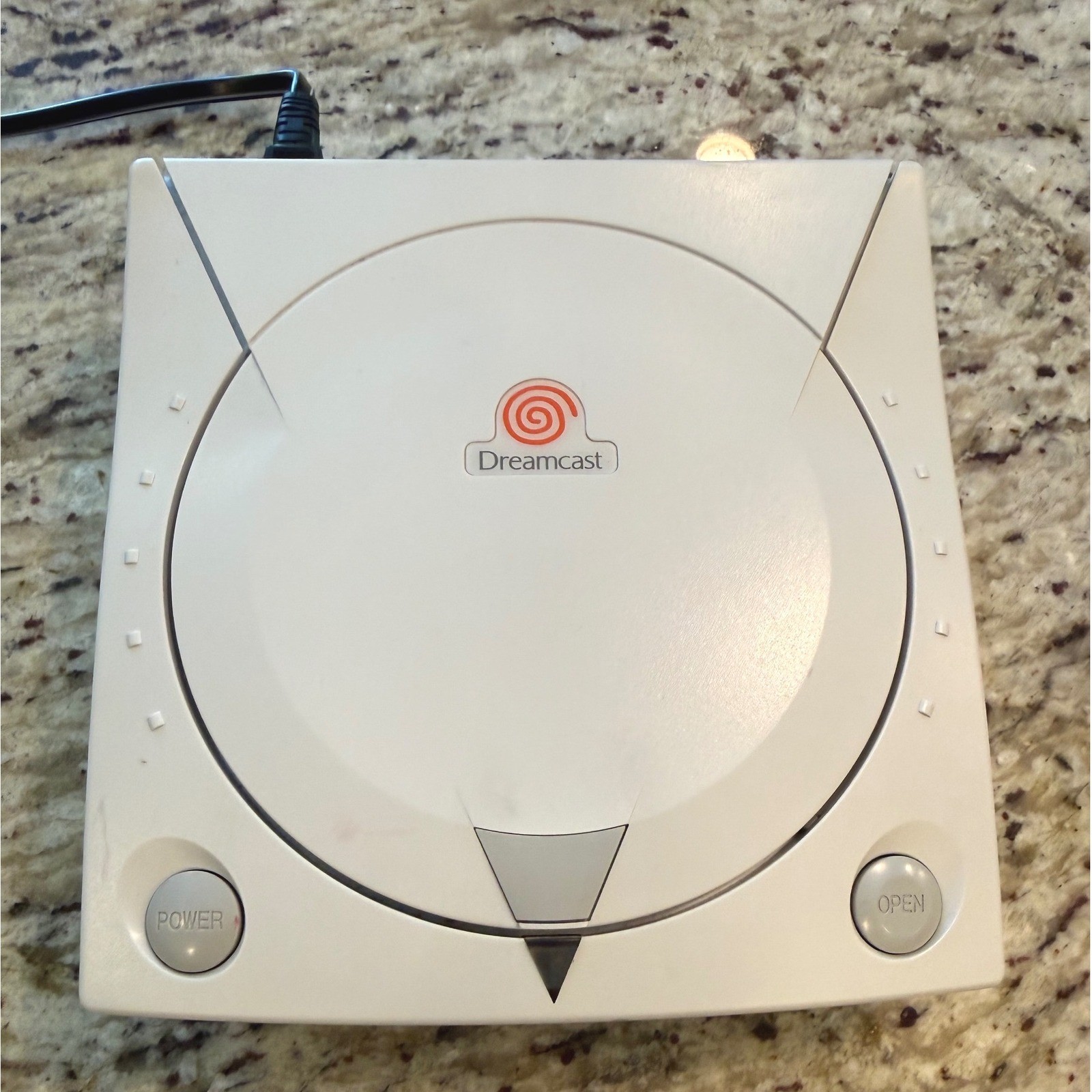 Sega Dreamcast Console HKT-3020 White System 1999 NTSC-U + 2 Controllers