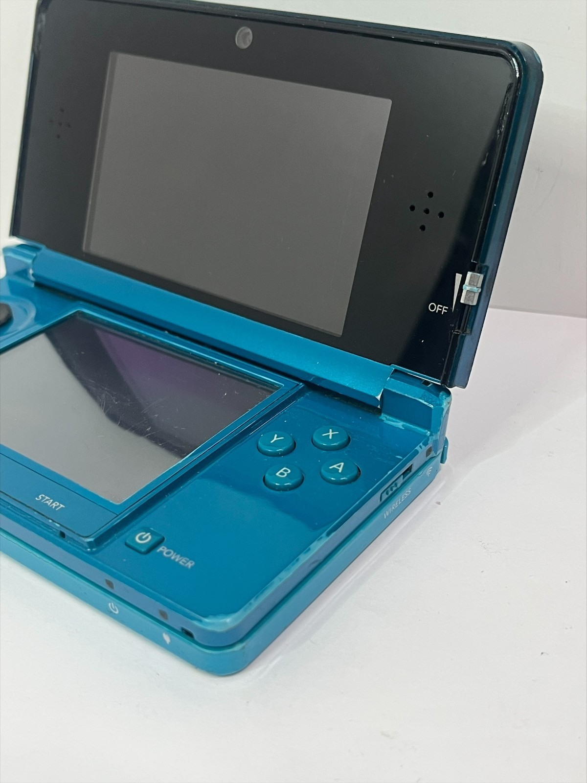 FOR PARTS! Nintendo 3DS – Aqua Blue – Charging Port Broken – UNTESTED! (B387)