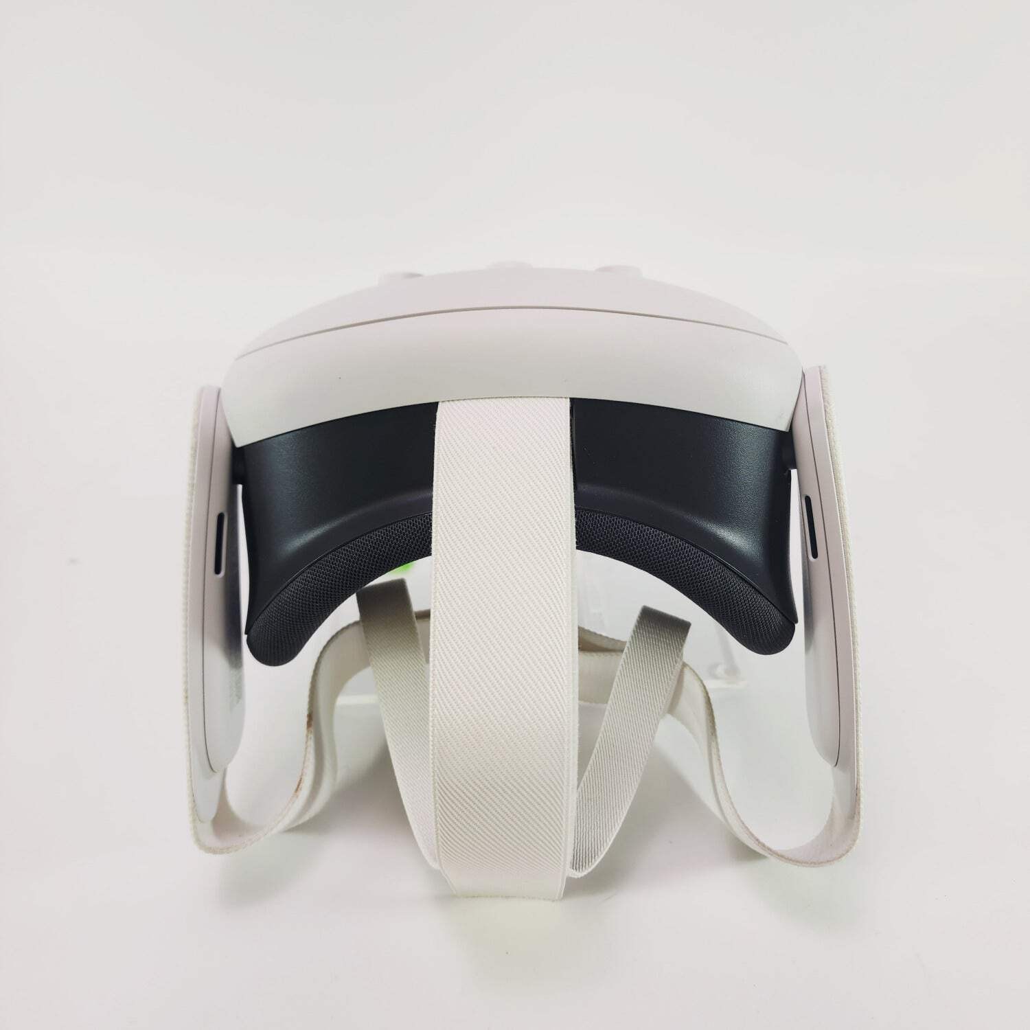 Meta Quest 3 512GB Standalone All-in-One VR Headset S3A