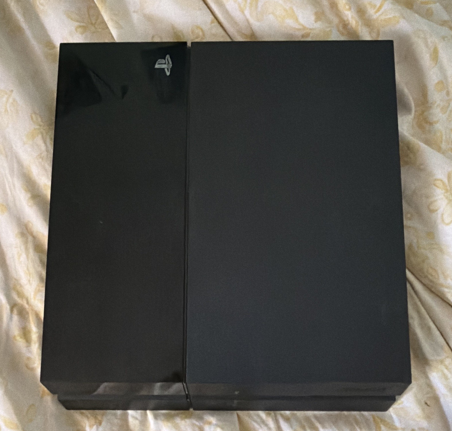 Sony PlayStation 4 PS4 Console 500GB Black 1080p NTSC-U/C Blu-Ray HDMI