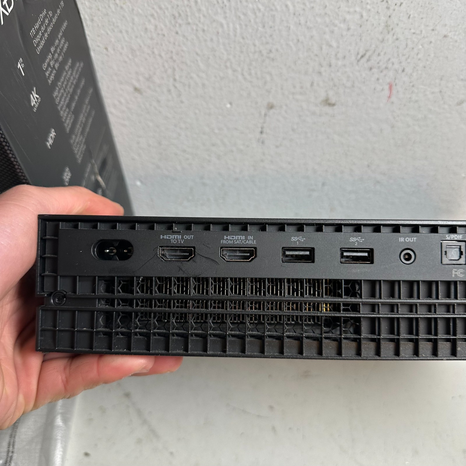 XBox One X PROJECT SCORPIO EDITION Console CIB TESTED 1 TB 2017
