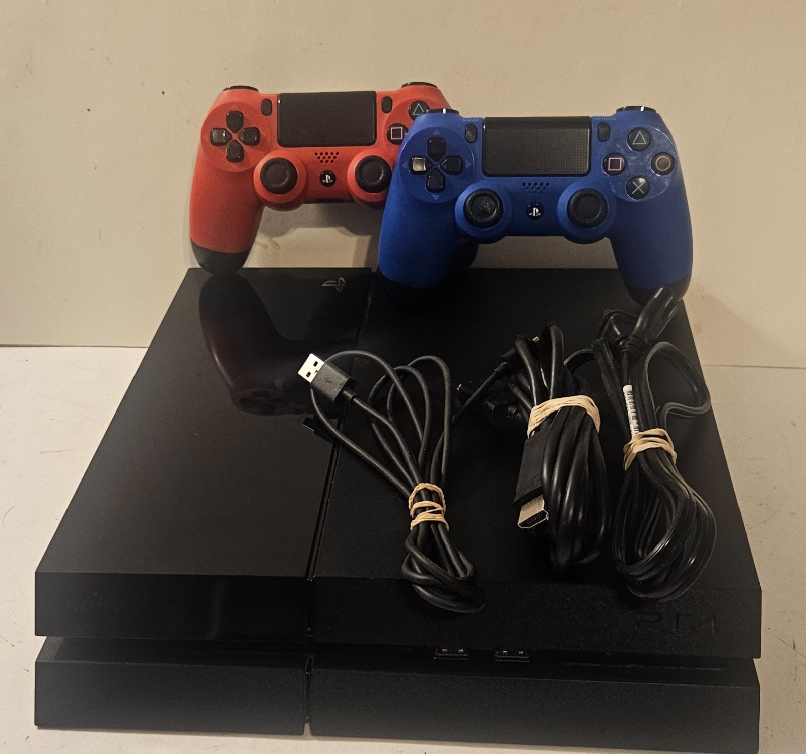 Sony Playstation 4 500GB Black Console PS4 W/ 2 ControllerS & Cords Tested !