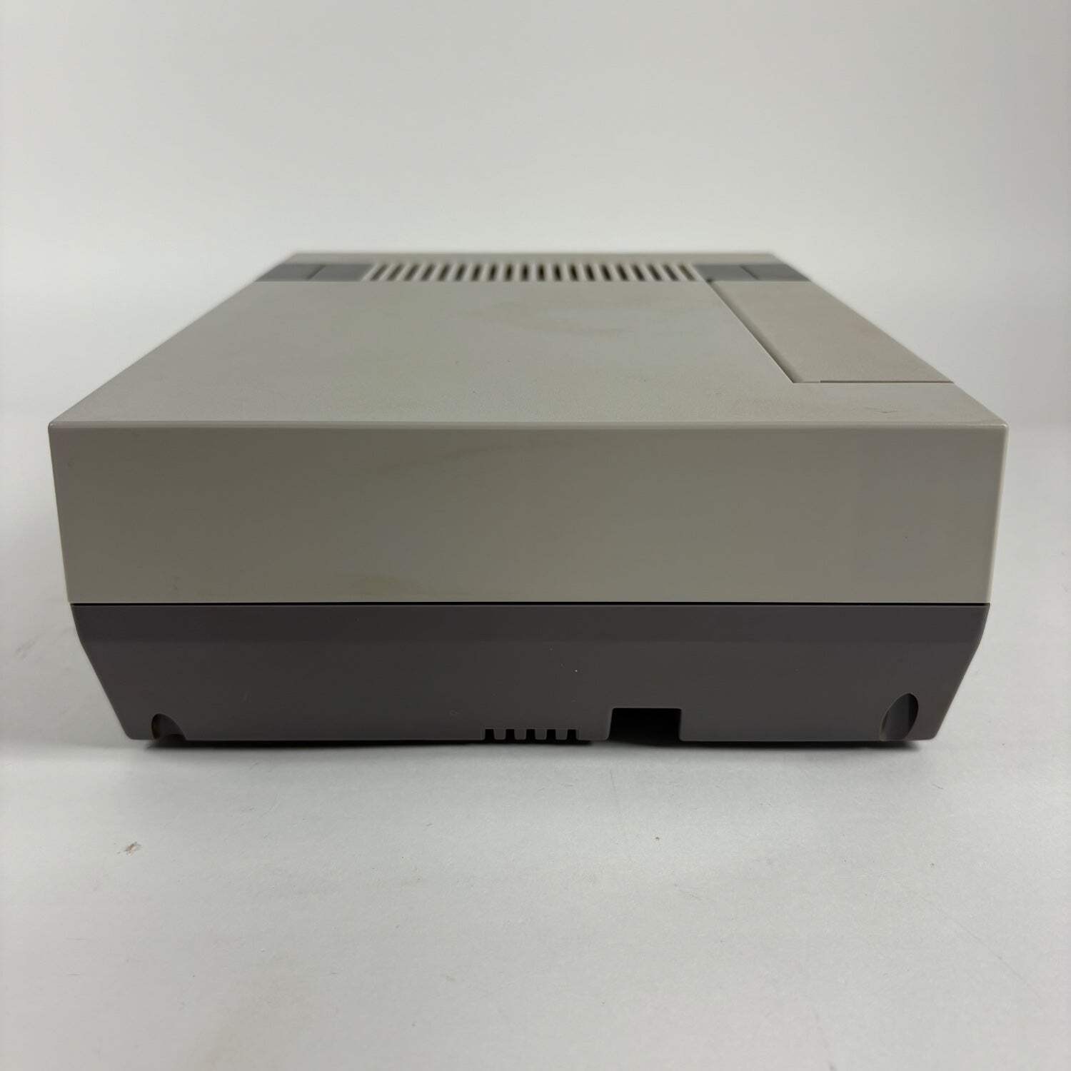 Nintendo Entertainment System NES Console Gaming System NES-001 Gray