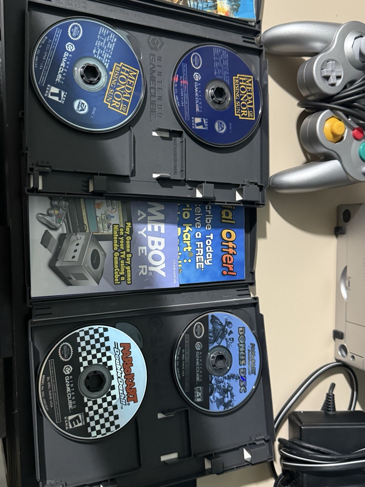 Nintendo GameCube Silver Console with 2 Controllers Mario Kart Double Dash Bundl