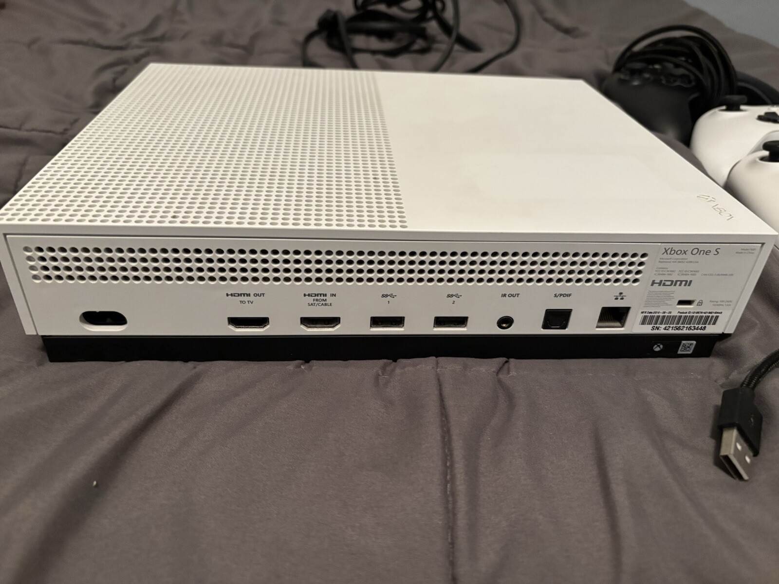 Microsoft Xbox One S Minecraft Favorites Bundle 500GB Game Console – White
