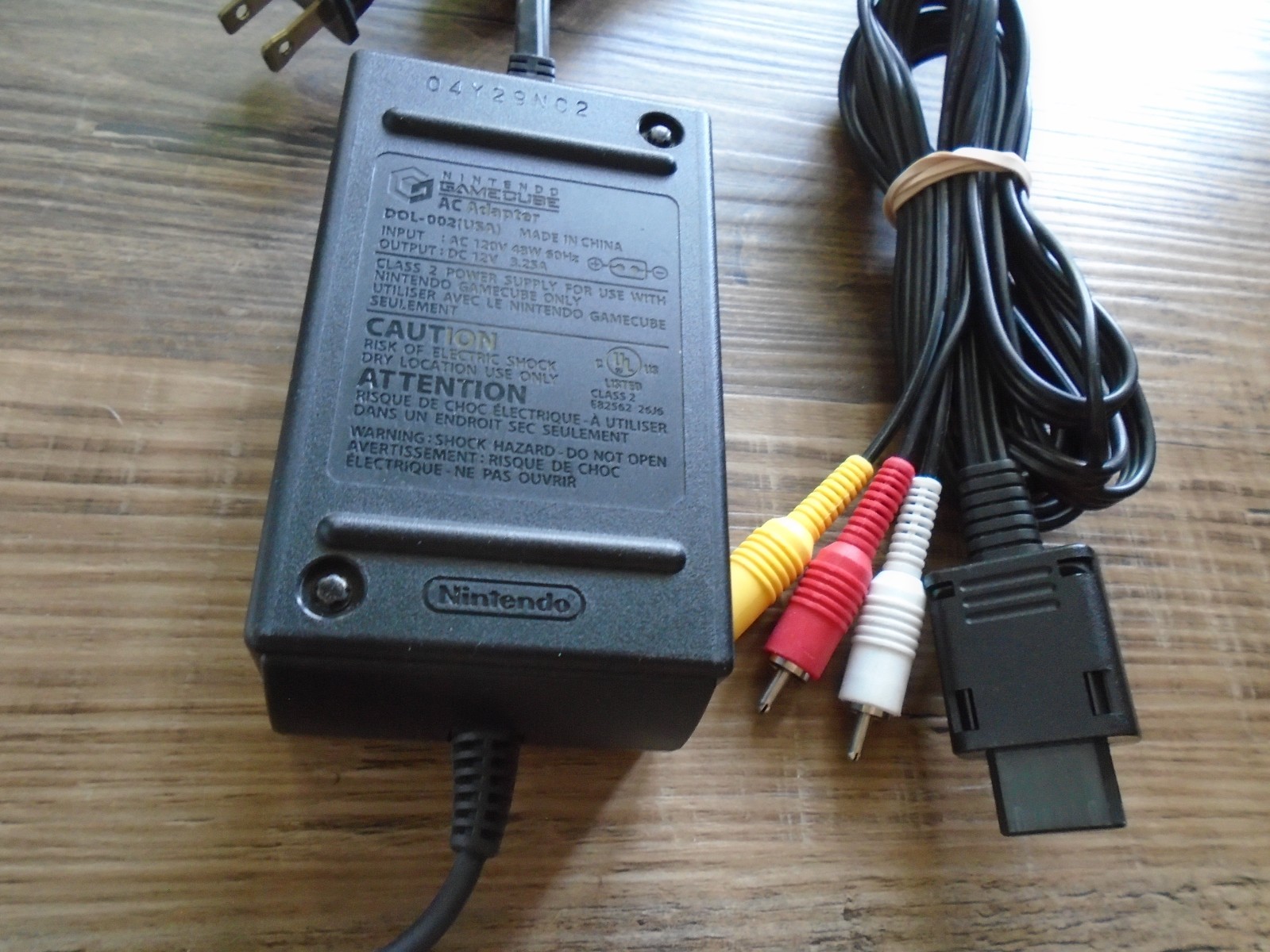 ONE OWNER GameCube console DOL-101 w/ controller, mario kart game Nintendo USA