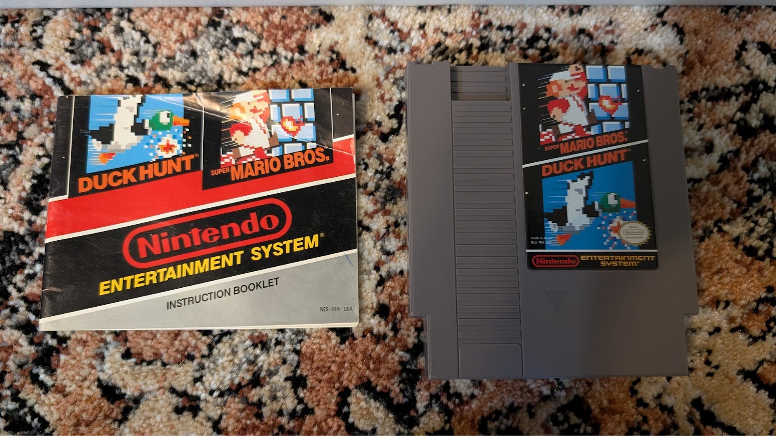 Nintendo NES Action Set Console Complete In Box Mario/Duck Hunt MINT Free Ship!