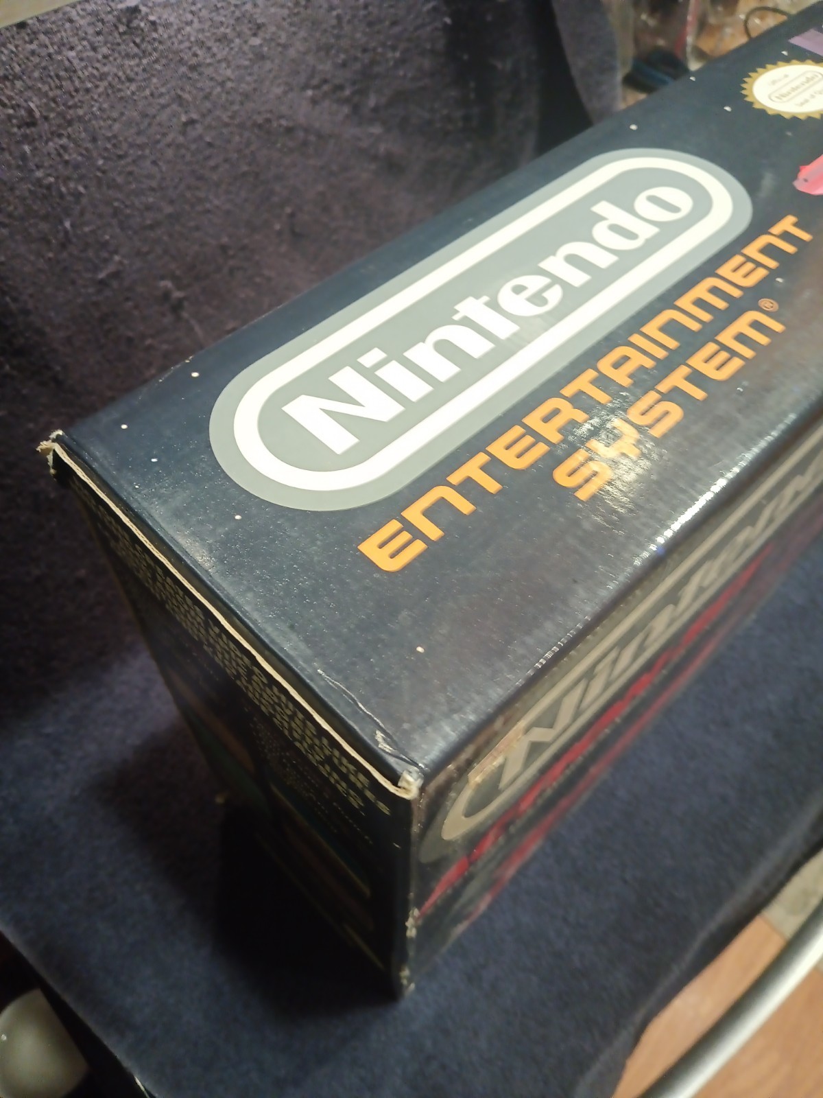 Nintendo Nes Action Set Console System Complete in Box (Cib) Controllers / Games