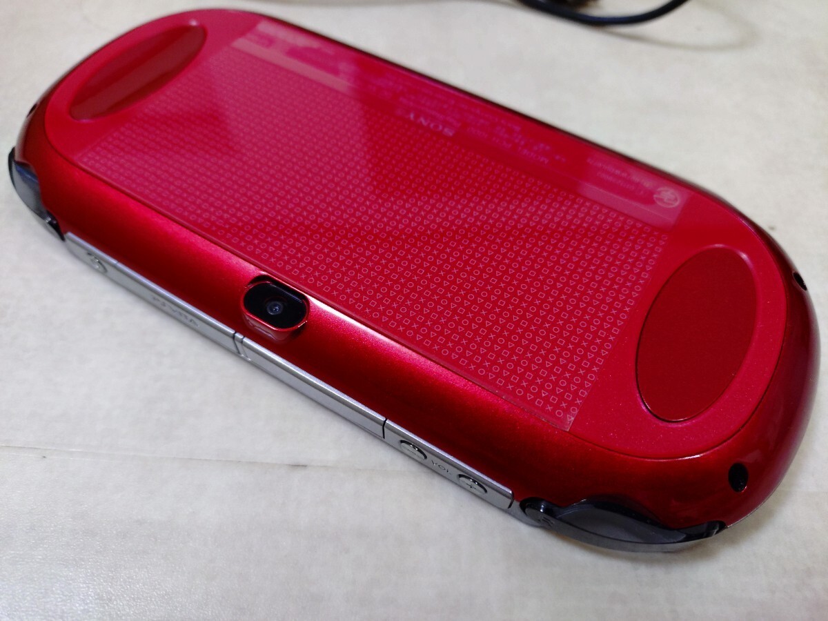 PS Vita Cosmic Red PCH 1000 ZA03 Console w/Charger PSV