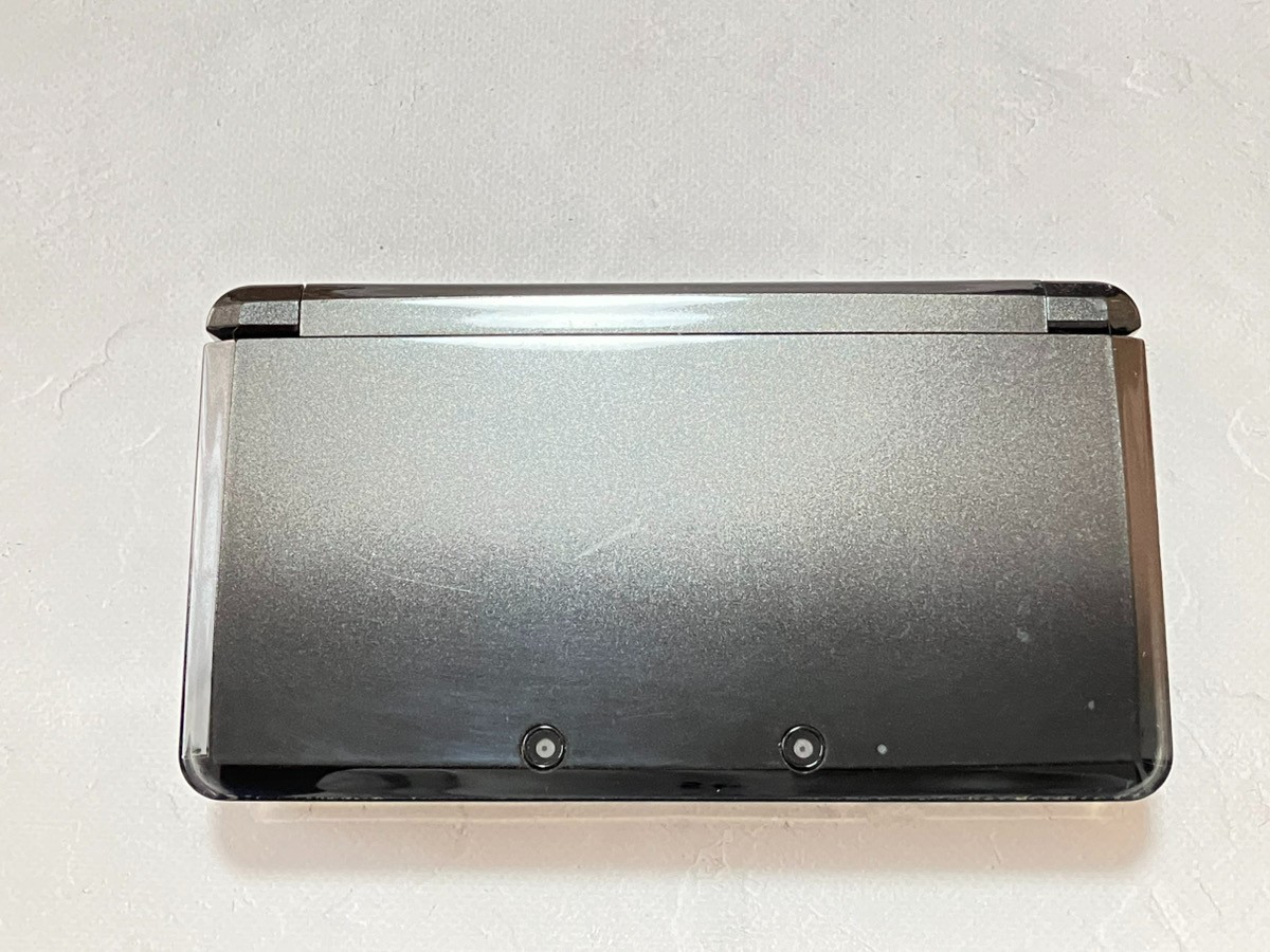 Nintendo 3DS Select Color Console region free / Charger SD card from US