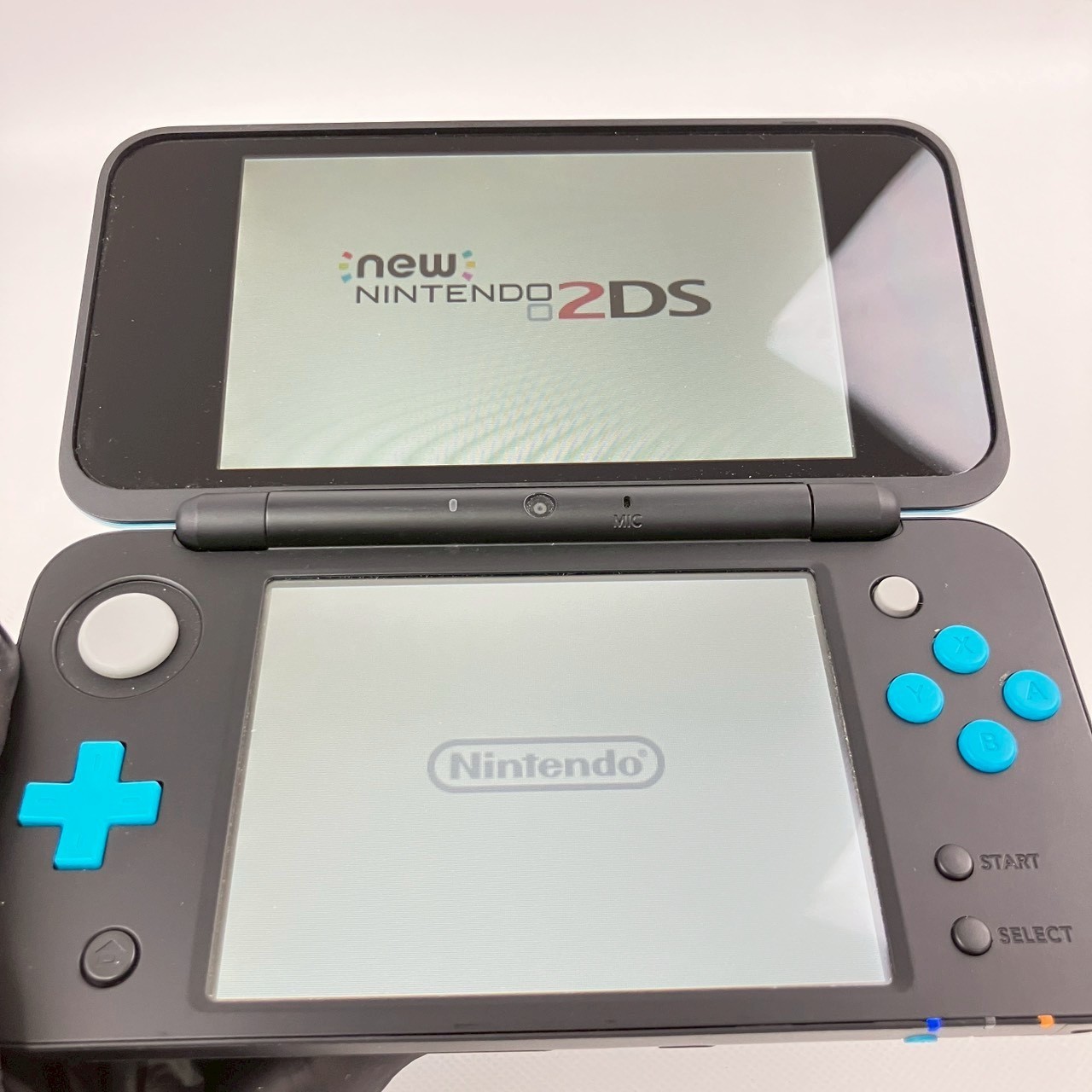 Nintendo new 2DS XL LL Turquoise x Black Console Boxed A Rank Japanese Only 194