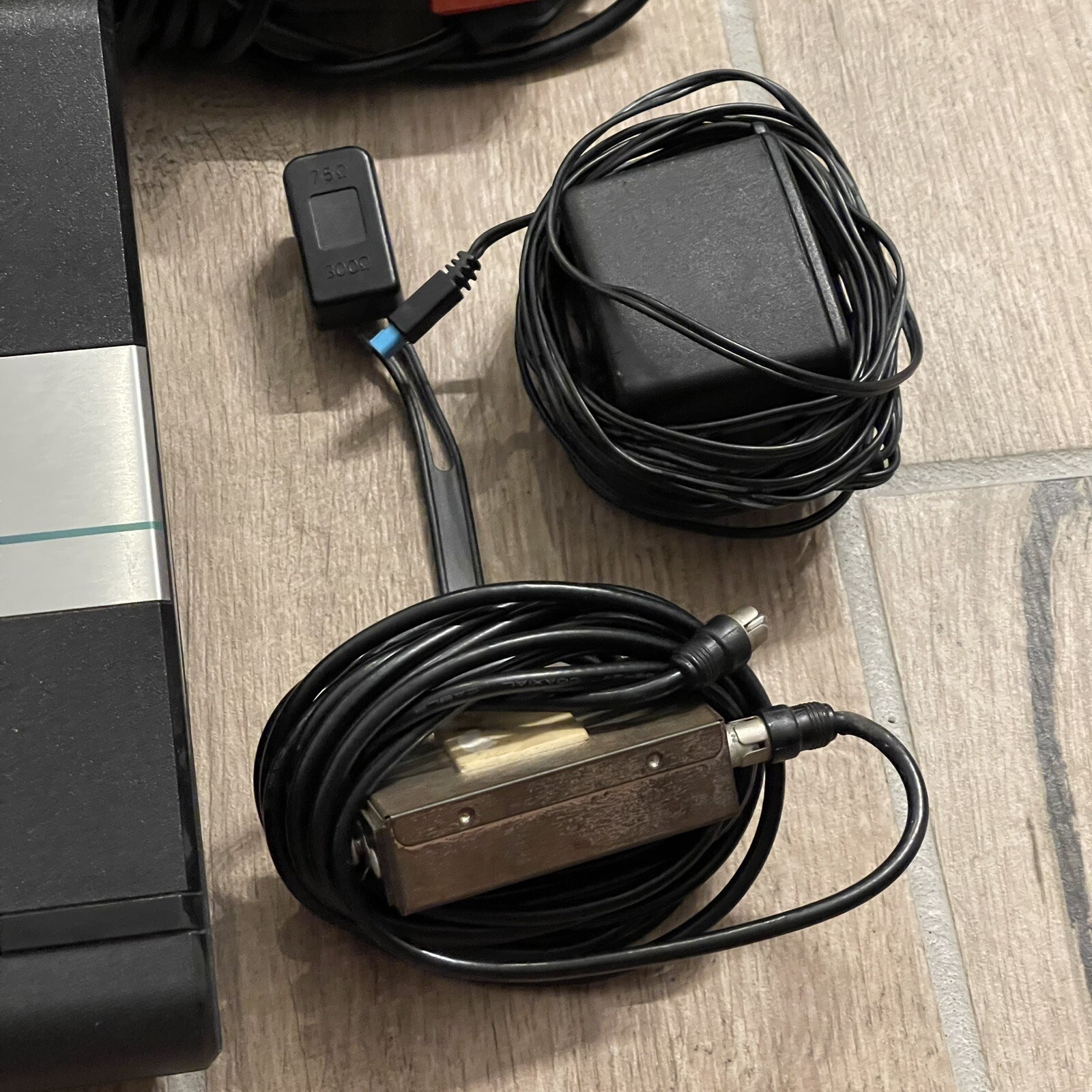 Atari 7800 Console Pro System w/ 2 OEM Controllers & Cables – TESTED & WORKING!