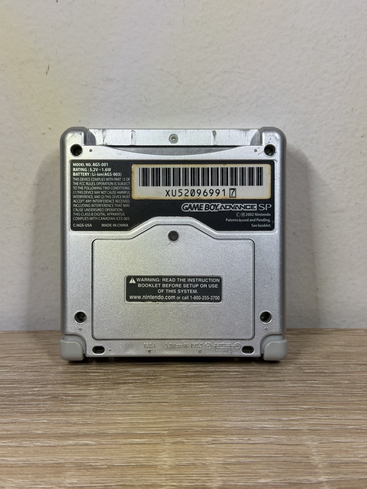 Nintendo GameBoy Advance SP 001 | Silver | CWOB | Tested