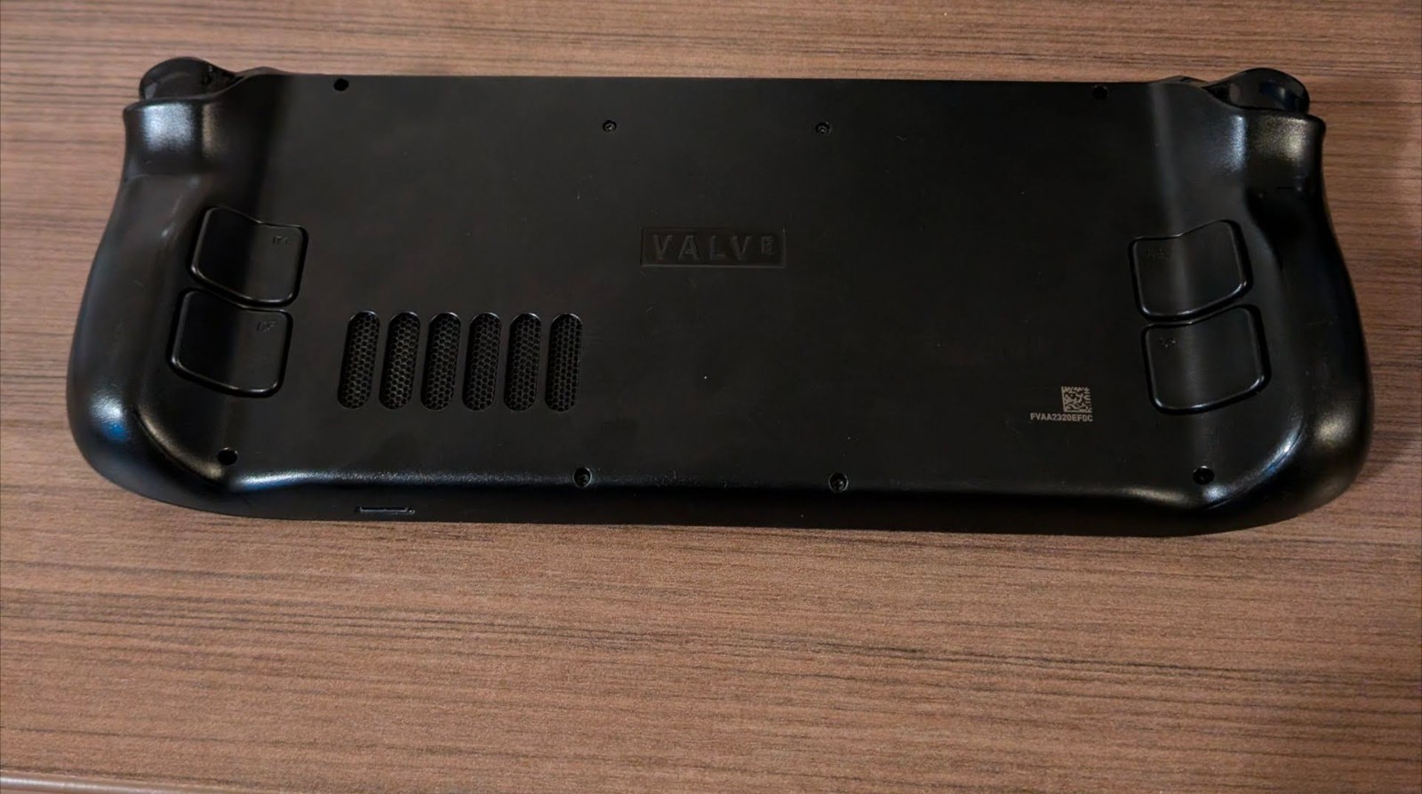 Valve Steam Deck 512GB LCD Handheld Console w/ case and 256GB SD, no charger