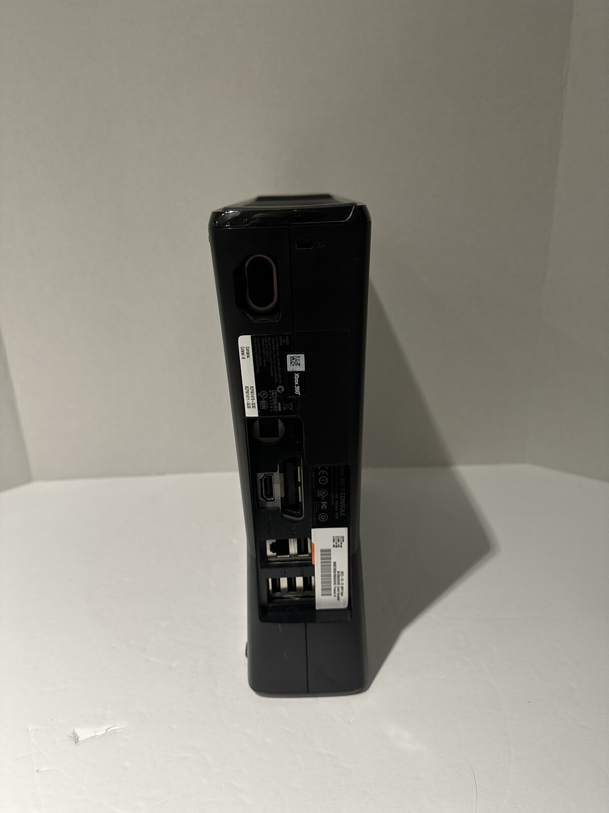 Microsoft Xbox 360 S 4GB Console Gaming System Black 1439 with Kinect Tested
