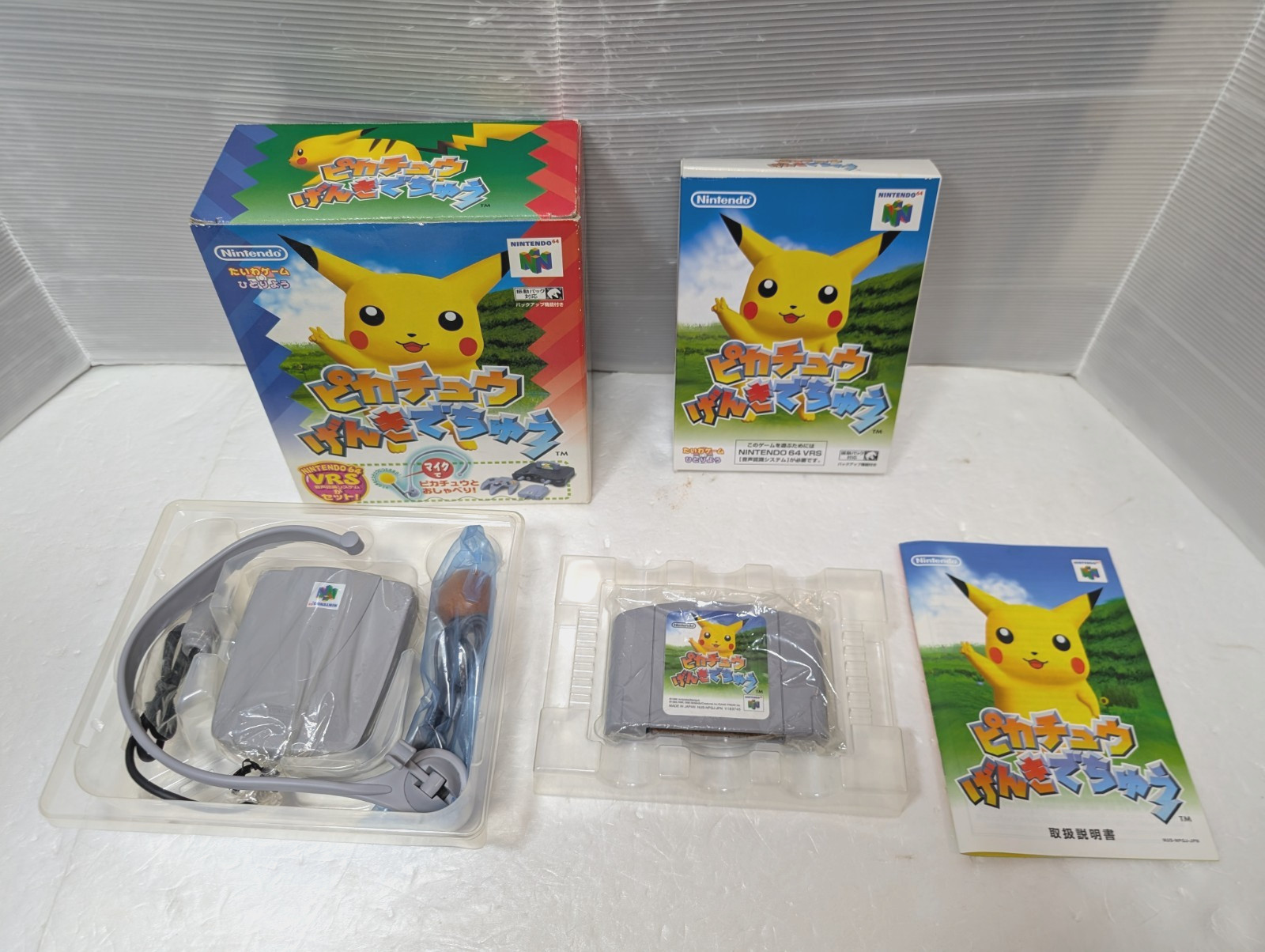 Nintendo 64 Pokemon Pikachu Region Free Console 2Controllers N64 japan