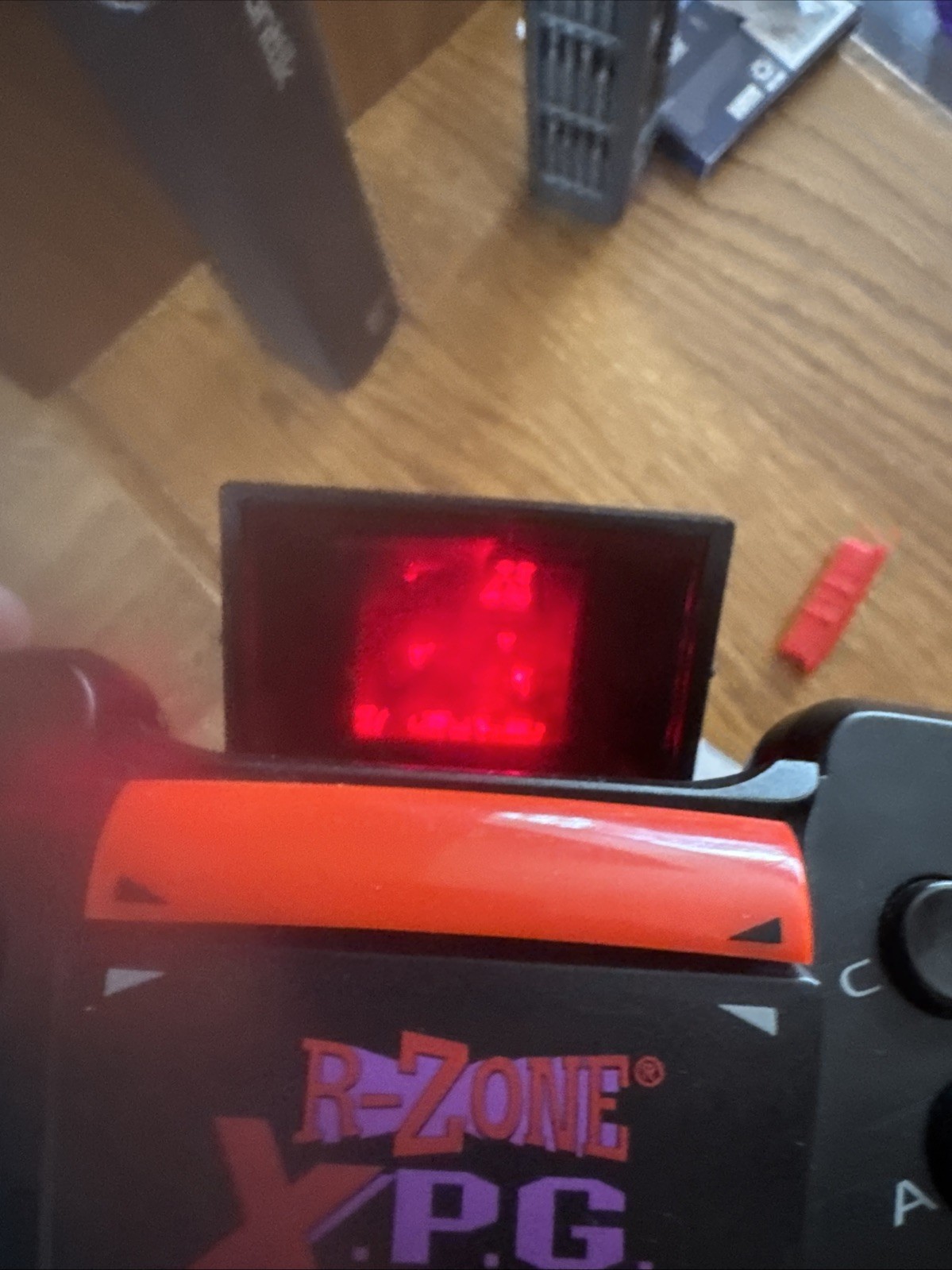 Tiger R-Zone XPG Handheld Console 71-201 W/ Batman Forever Game