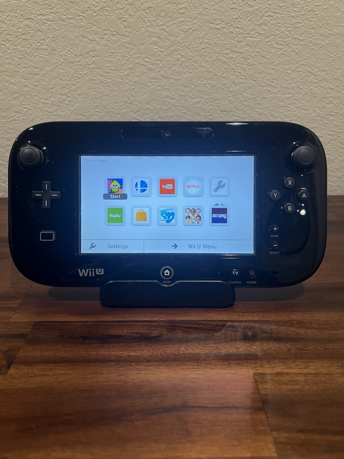 Nintendo Wii U Black Console Bundle – Tested & Working – Includes 5 Games