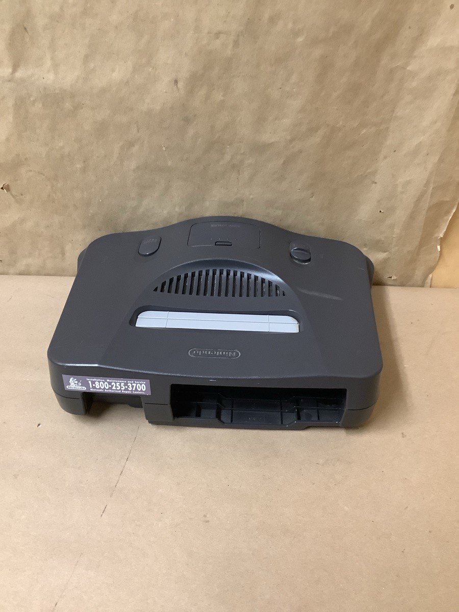 NINTENDO 64 SYSTEM CONSOLE NUS-001 (B42009734)