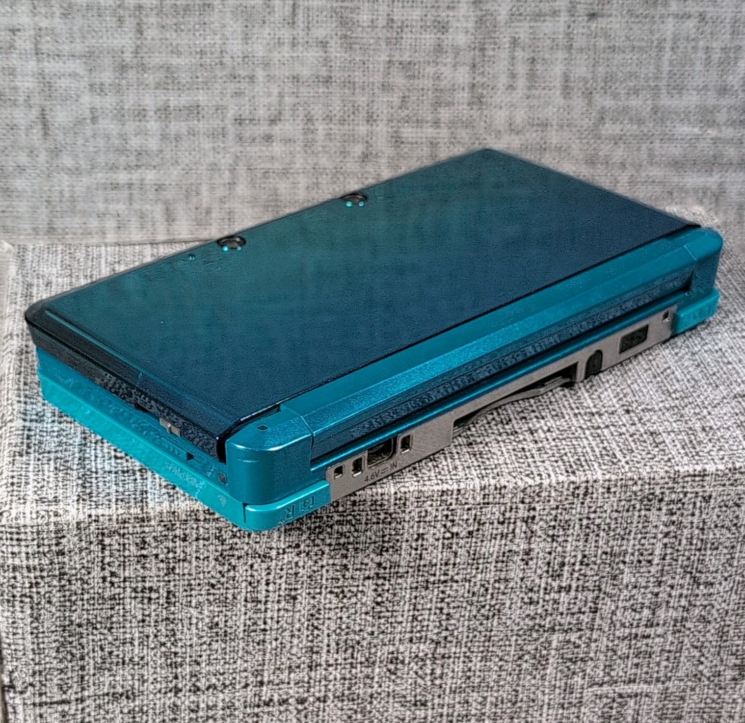 Nintendo 3DS Handheld System – Aqua Blue – Tested Working SD Card Stylus Charger