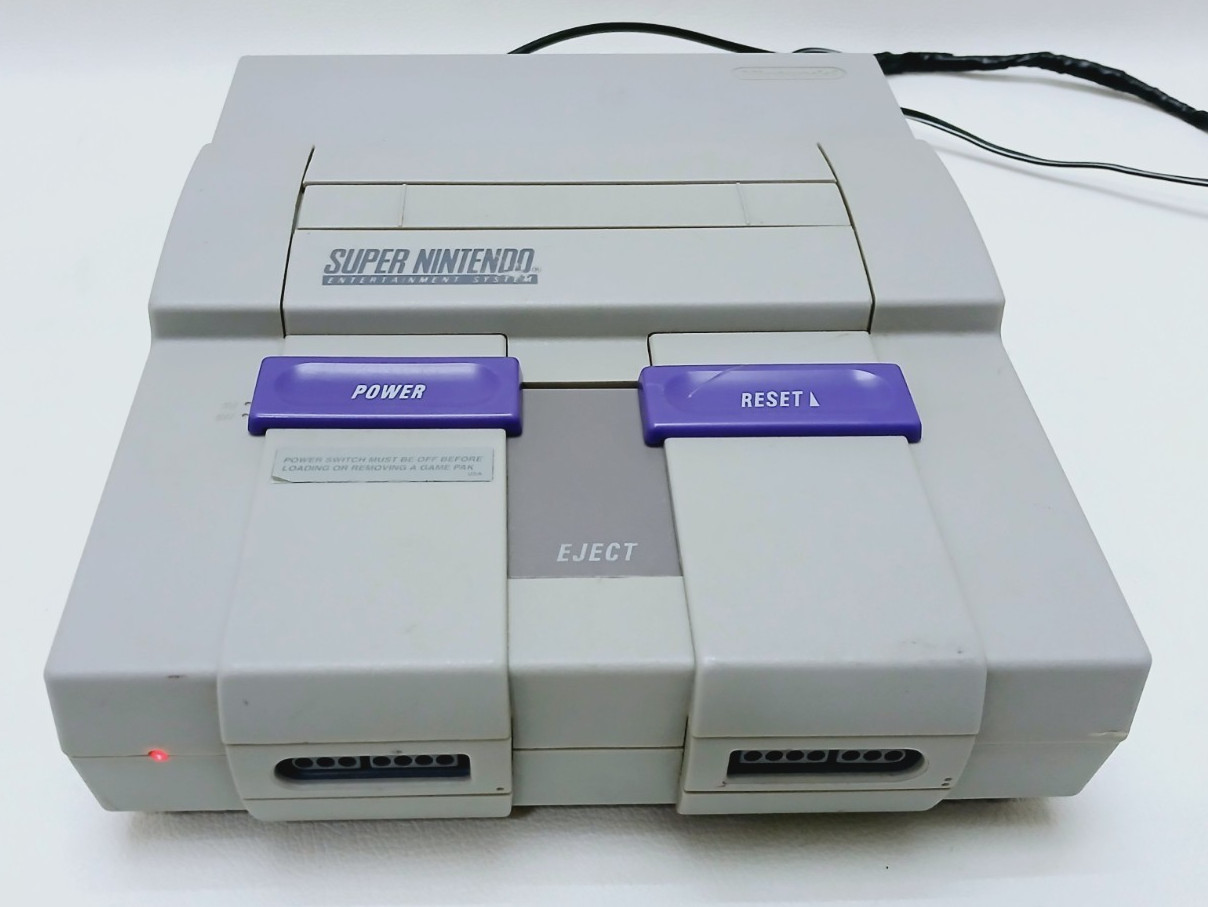 Super Nintendo Entertainment System SNES Console SNS-001 for parts