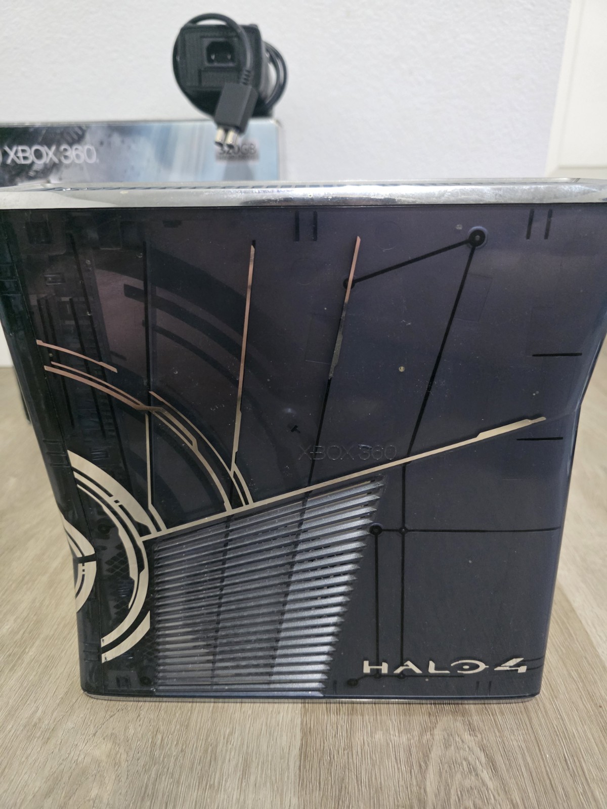 Xbox 360 Halo 4 Limited Edition Console Bundle 320GB Tested Working CIB + 2…