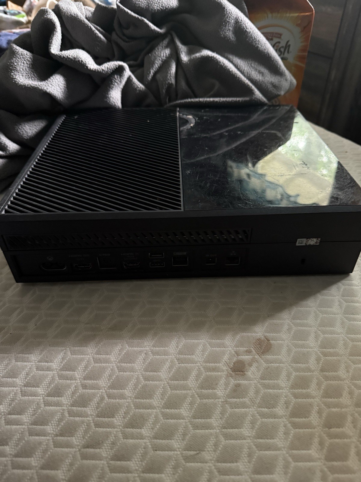 Microsoft Xbox One Day One Edition 500GB Black Console [NO CORDS OR CONTROLLERS]