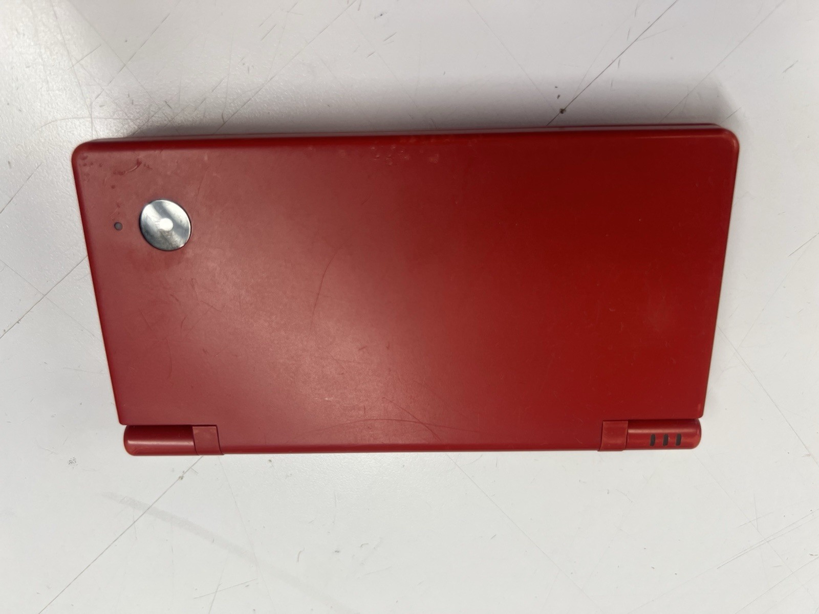 Nintendo DSi Red Handheld Console Wi-Fi Nintendo DS TWL-001 2008