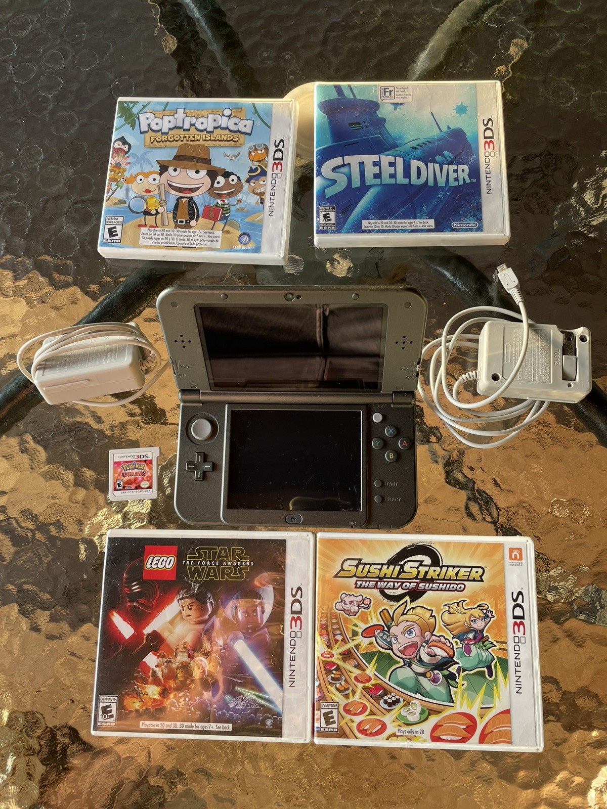 NICE! Nintendo 3DS XL Gray Black Console W/Games, Charger and Stylus US Version