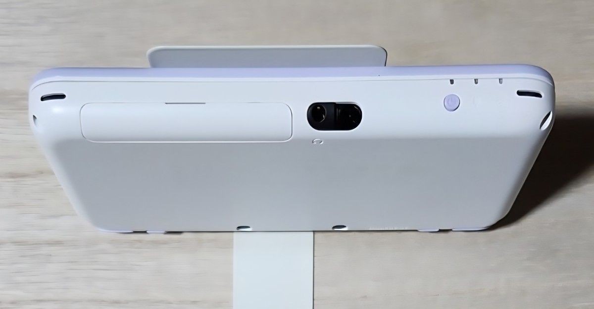 New Nintendo 2DS XL LL White Lavender Console Stylus Working Japanese ver
